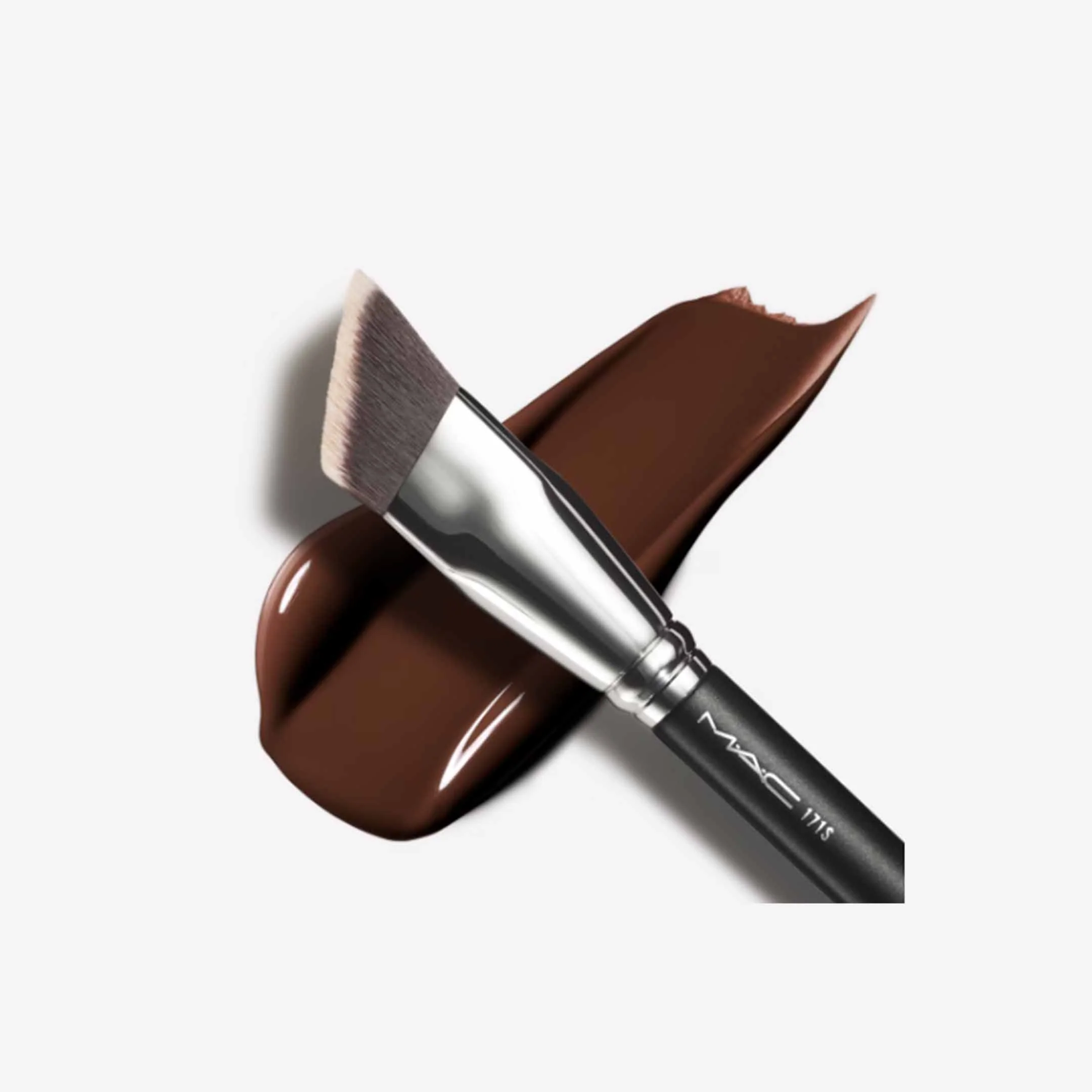 171S Smooth-Edge All Over Face Brush - Image 4