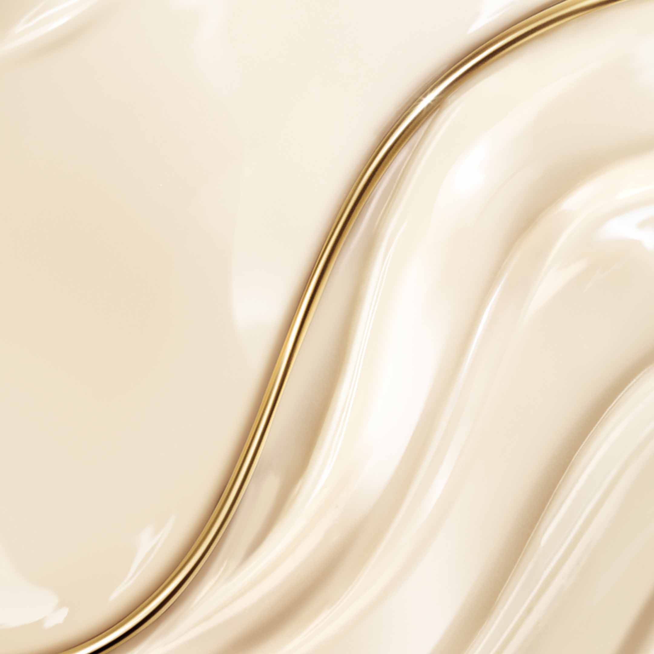 Absolue Revitalizing Eye Cream - Image 3