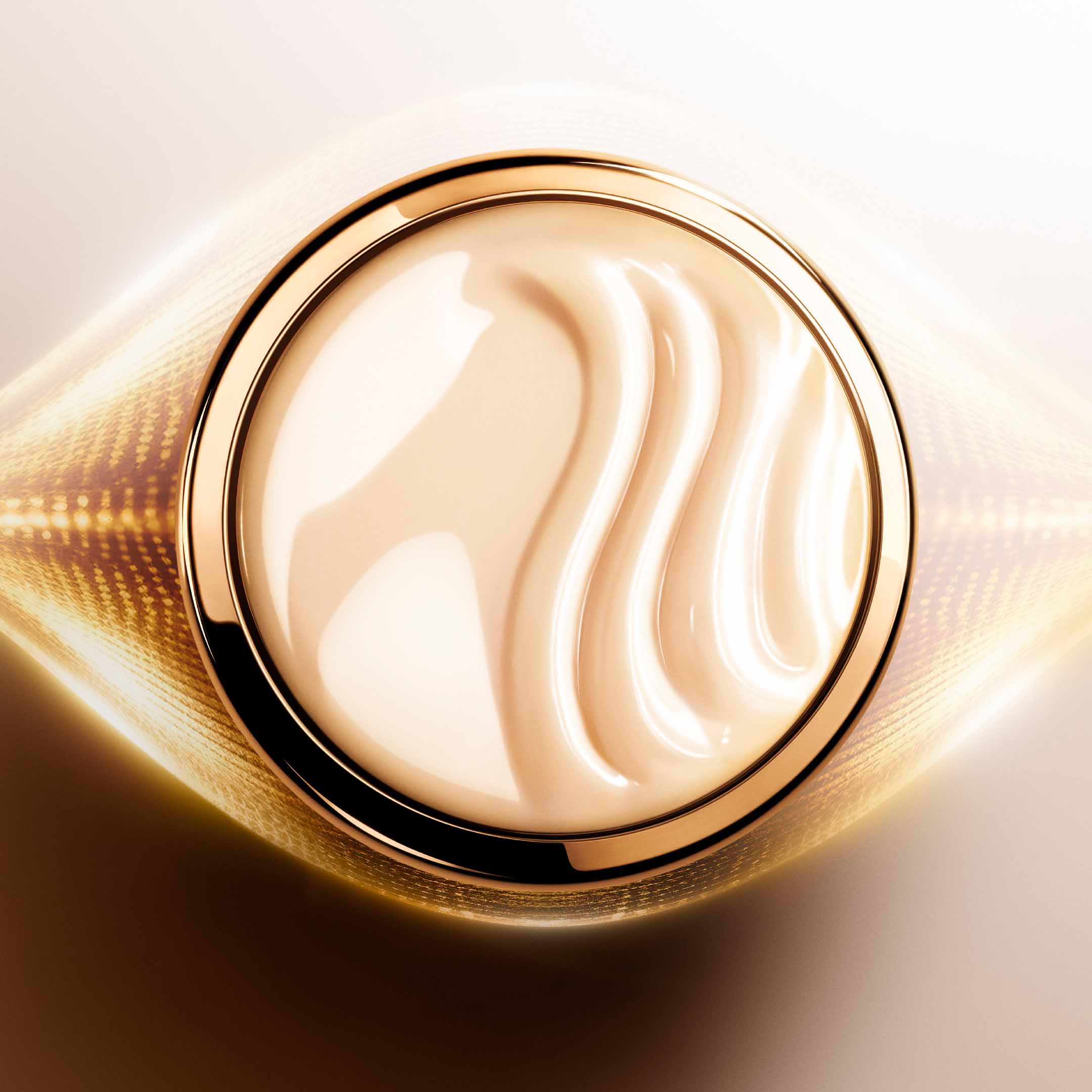 Absolue Revitalizing Eye Cream - Image 4