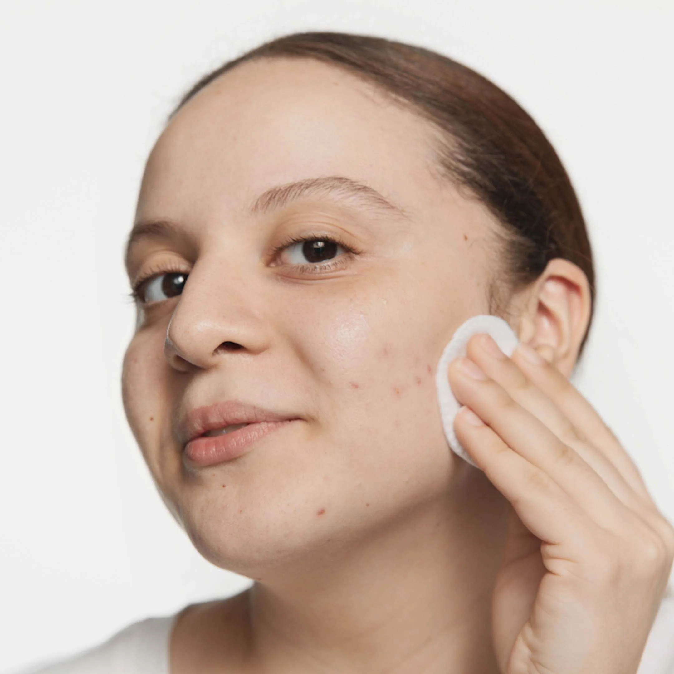 ALL ABOUT CLEAN⢠2-IN-1 CLEANSING + EXFOLIATING JELLY 150 ML - Image 3