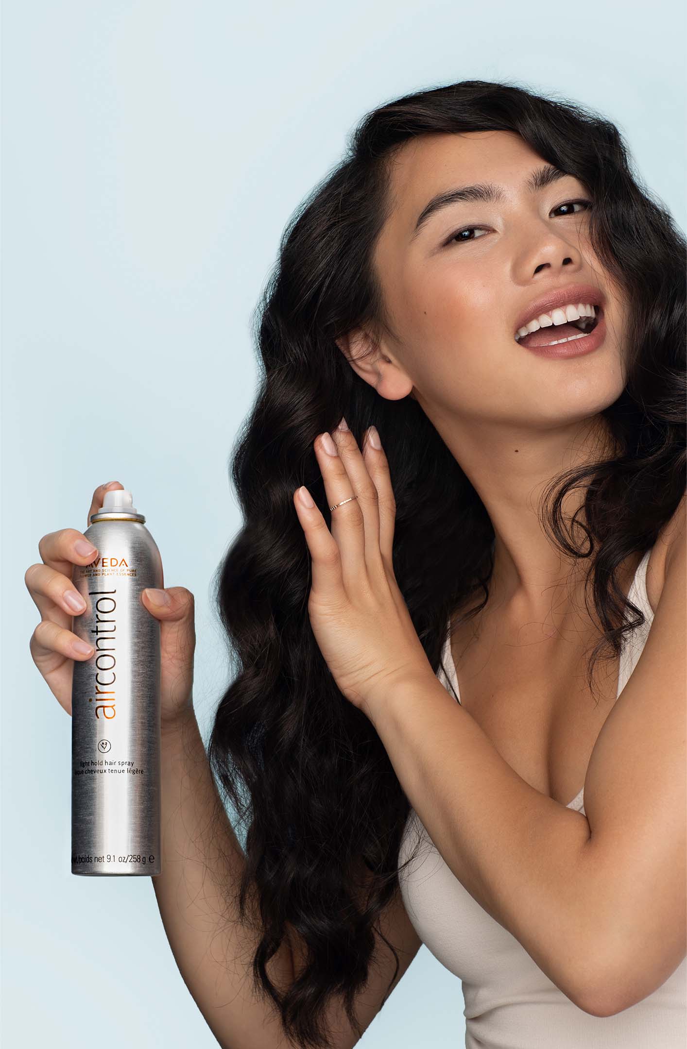 Air Controlâ„¢ Light Hold Hair Spray - Image 2
