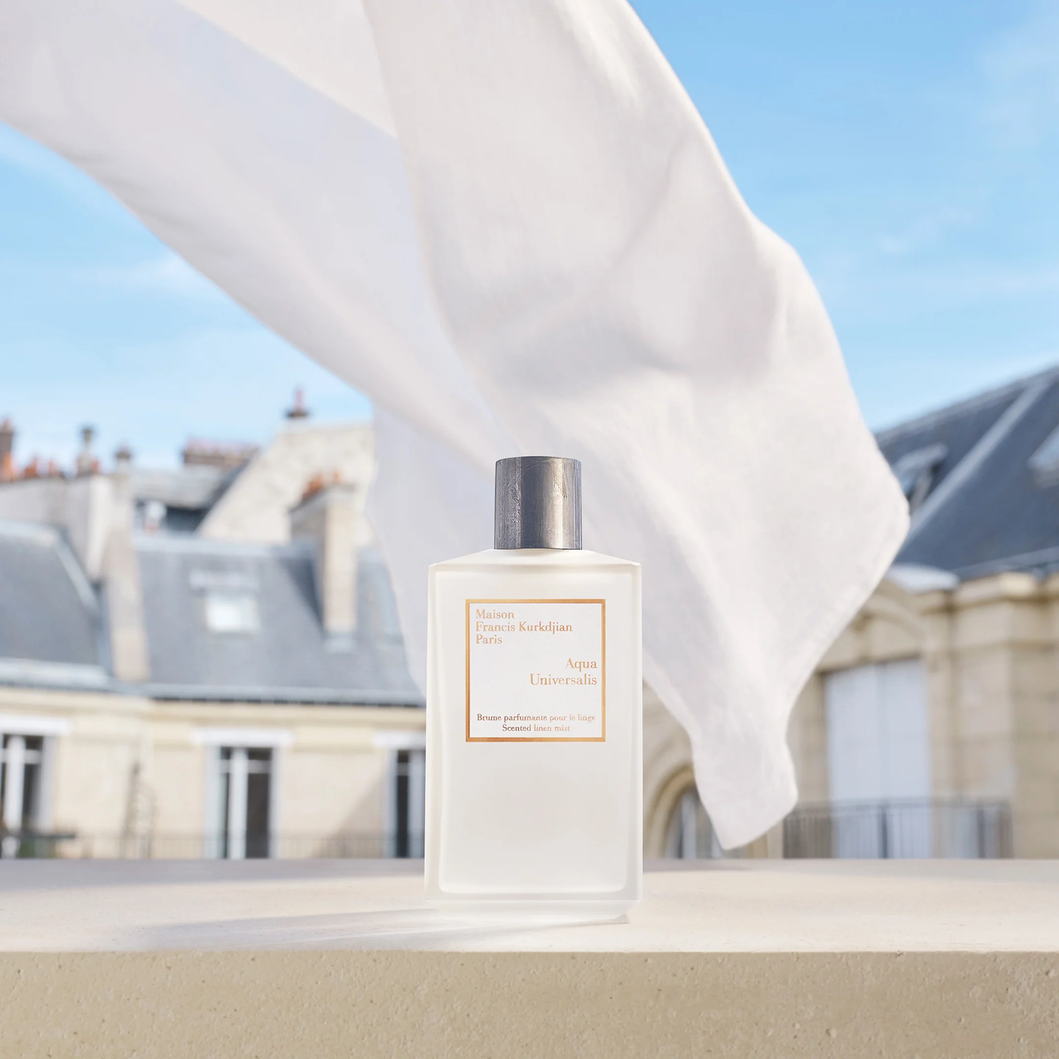 Aqua Universalis - Linen Mist - Image 4