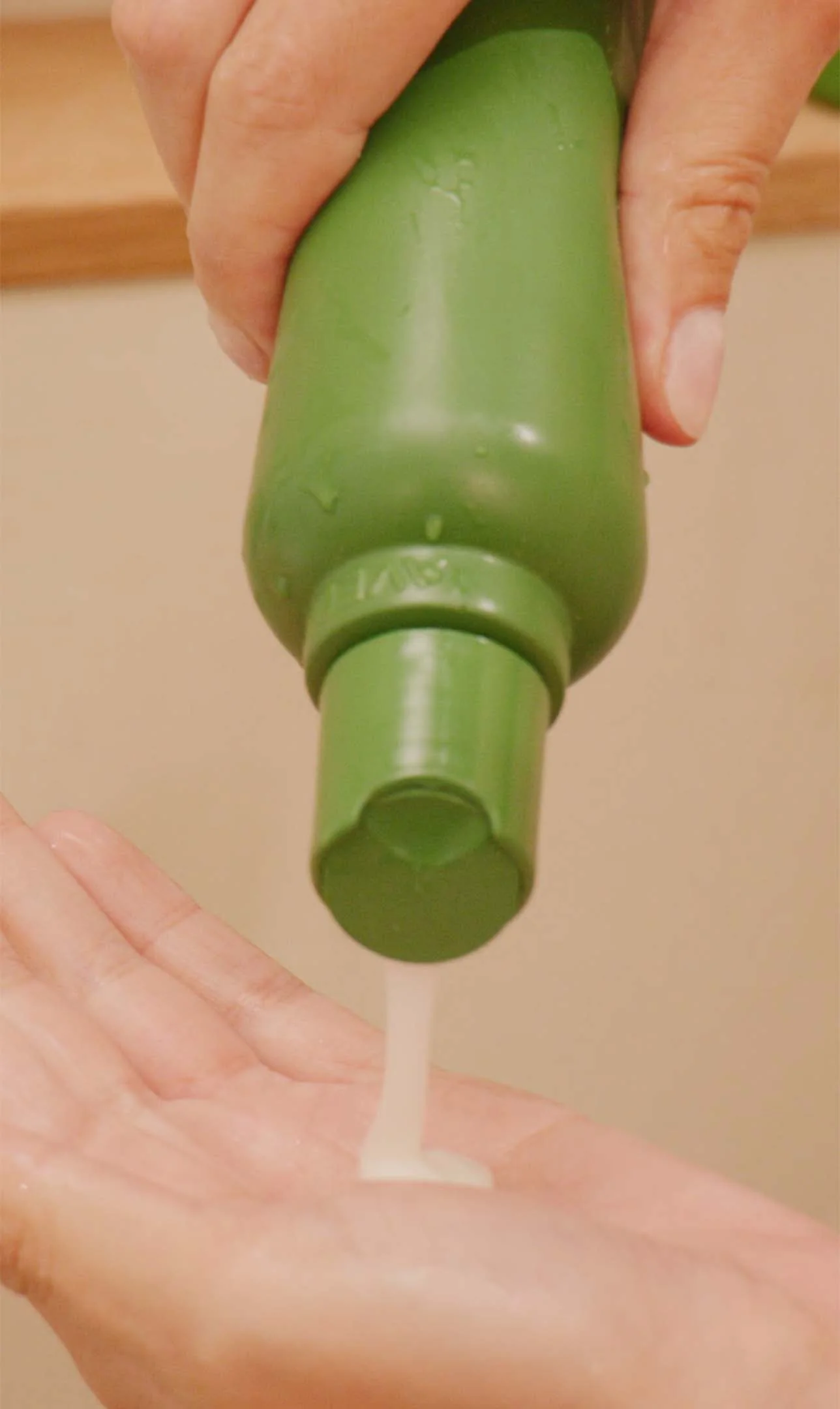 Be Curly Advanced™ Shampoo - Image 3