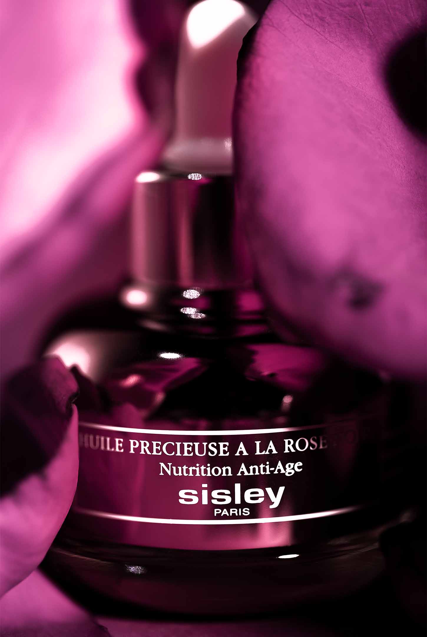 Black Rose Precious Face Oil - Image 7
