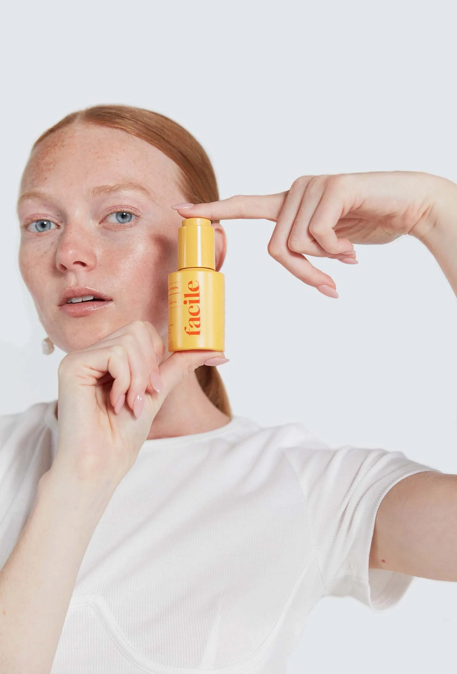 Brighten Targeted Serum - Image 2