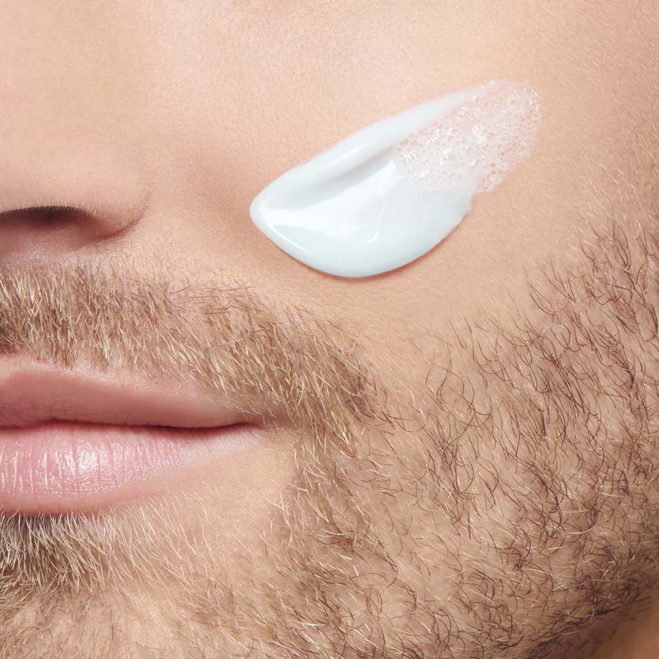 ClarinsMen Active Face Wash - Image 5