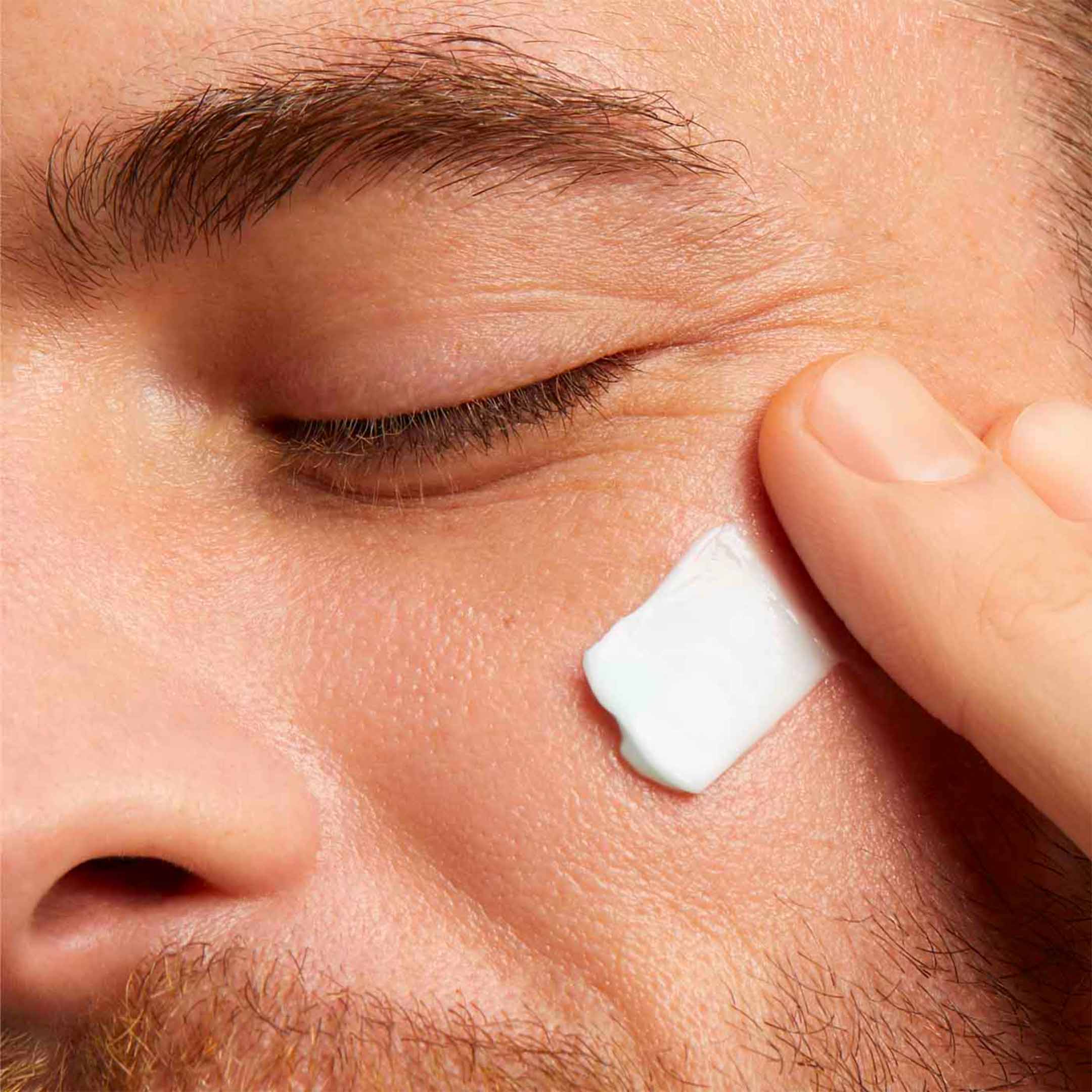 ClarinsMen Super Moisture Balm - Image 2