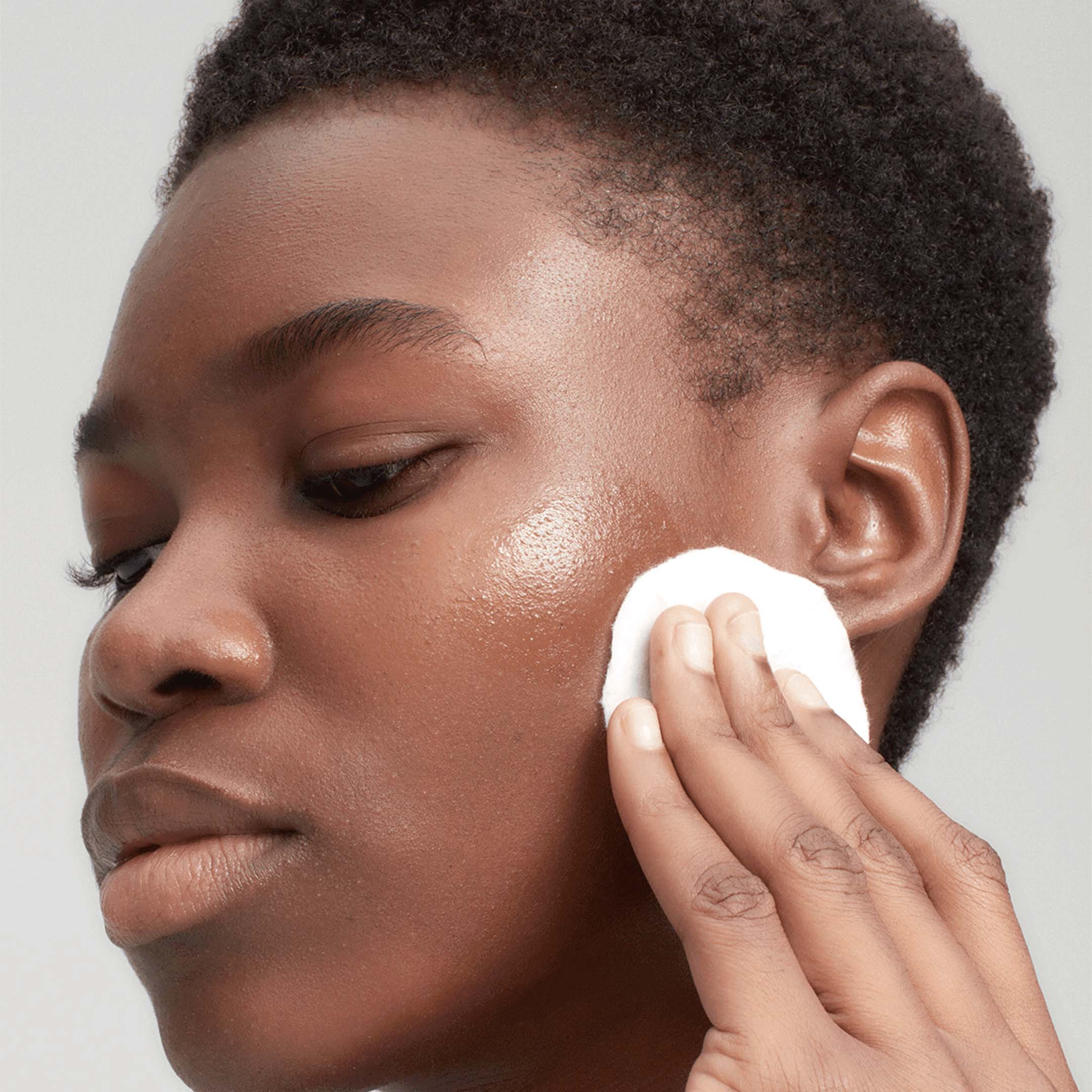 Daily Oil Cleanser - Image 6