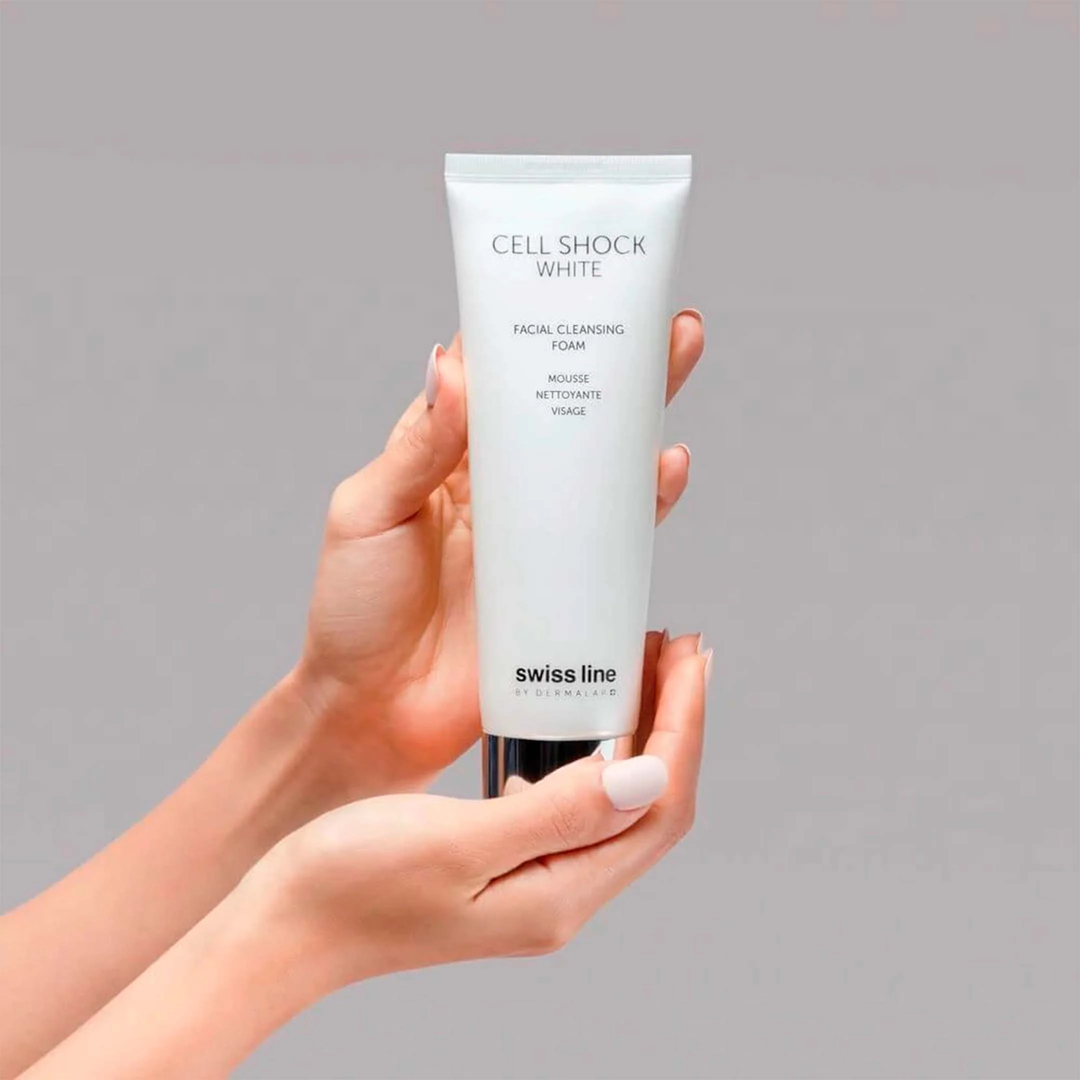 Facial Cleansing Foam - Image 2