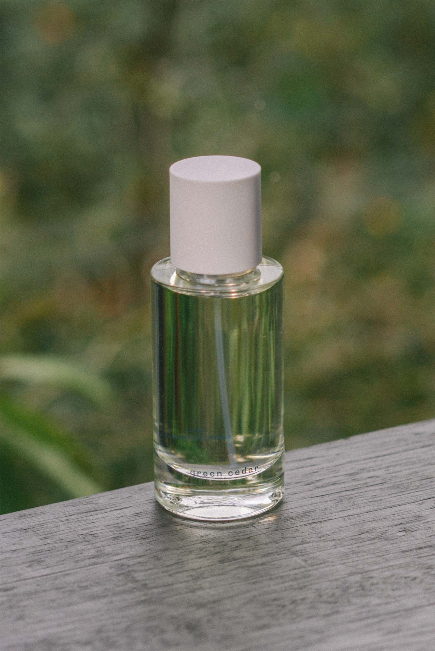 Green Cedar Eau de Parfum - Image 2