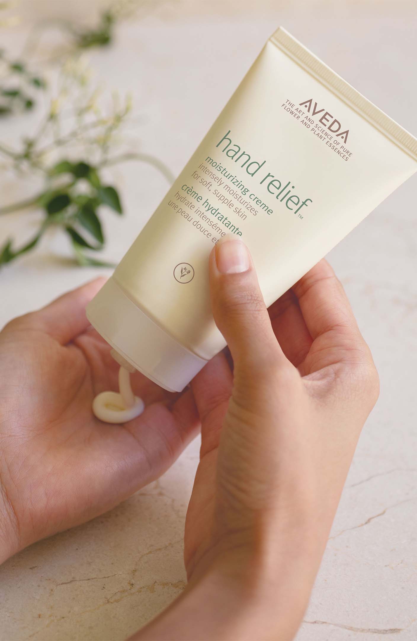 Hand Relief™ Moisturizing Crème - Image 3