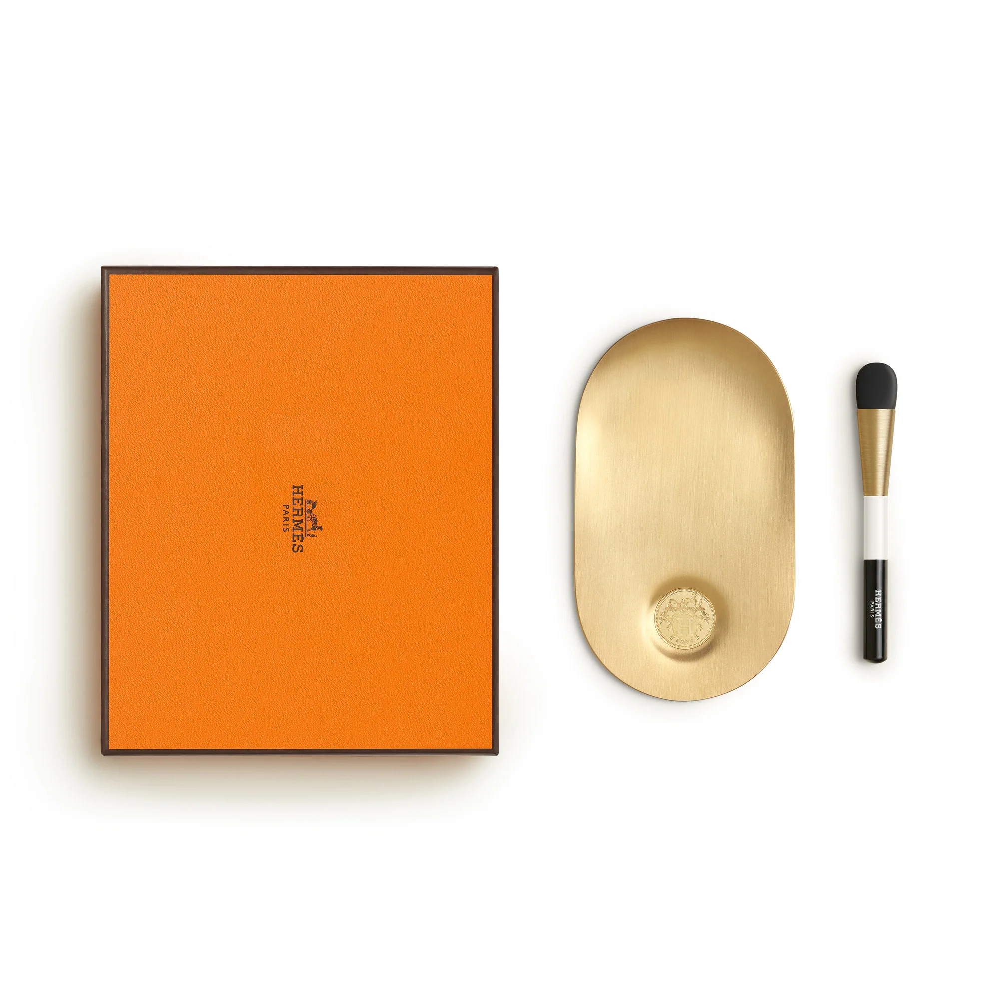 Hermès Plein Air, Custom-designed complexion tools - Image 3