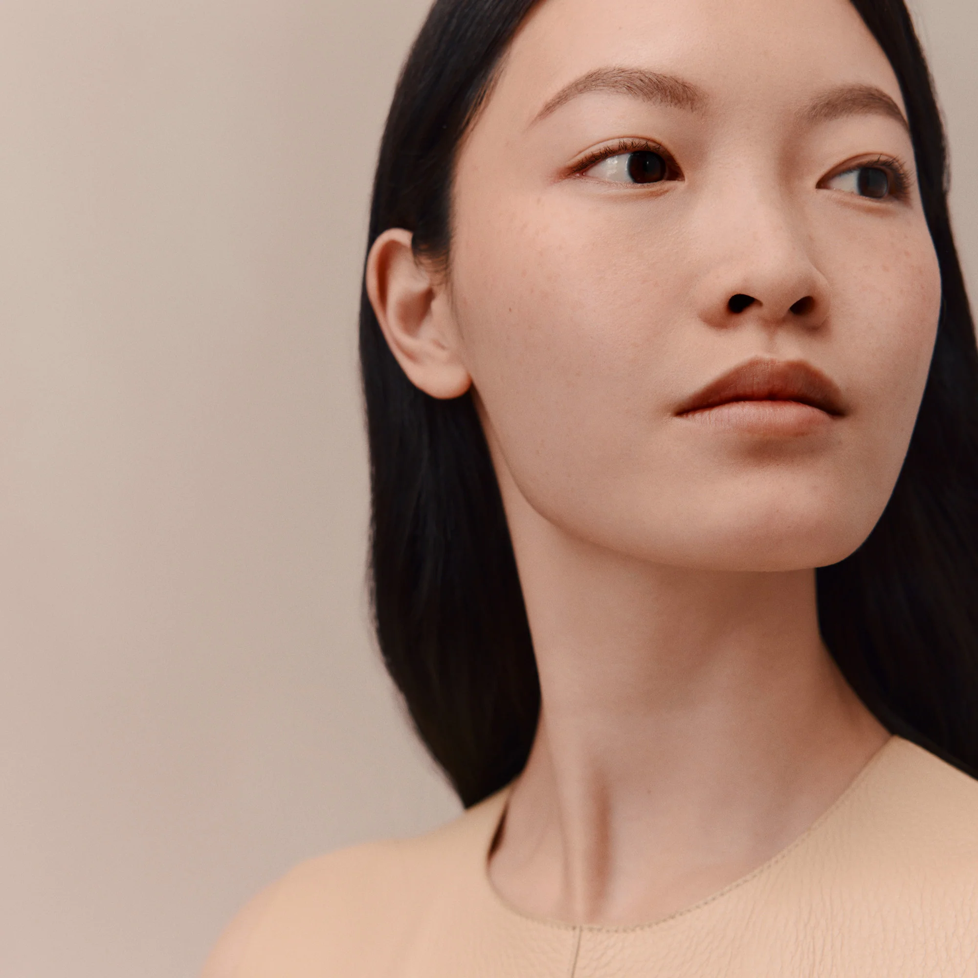 Hermès Plein Air, Moisturising and Unifying Perfecting Primer - Image 5