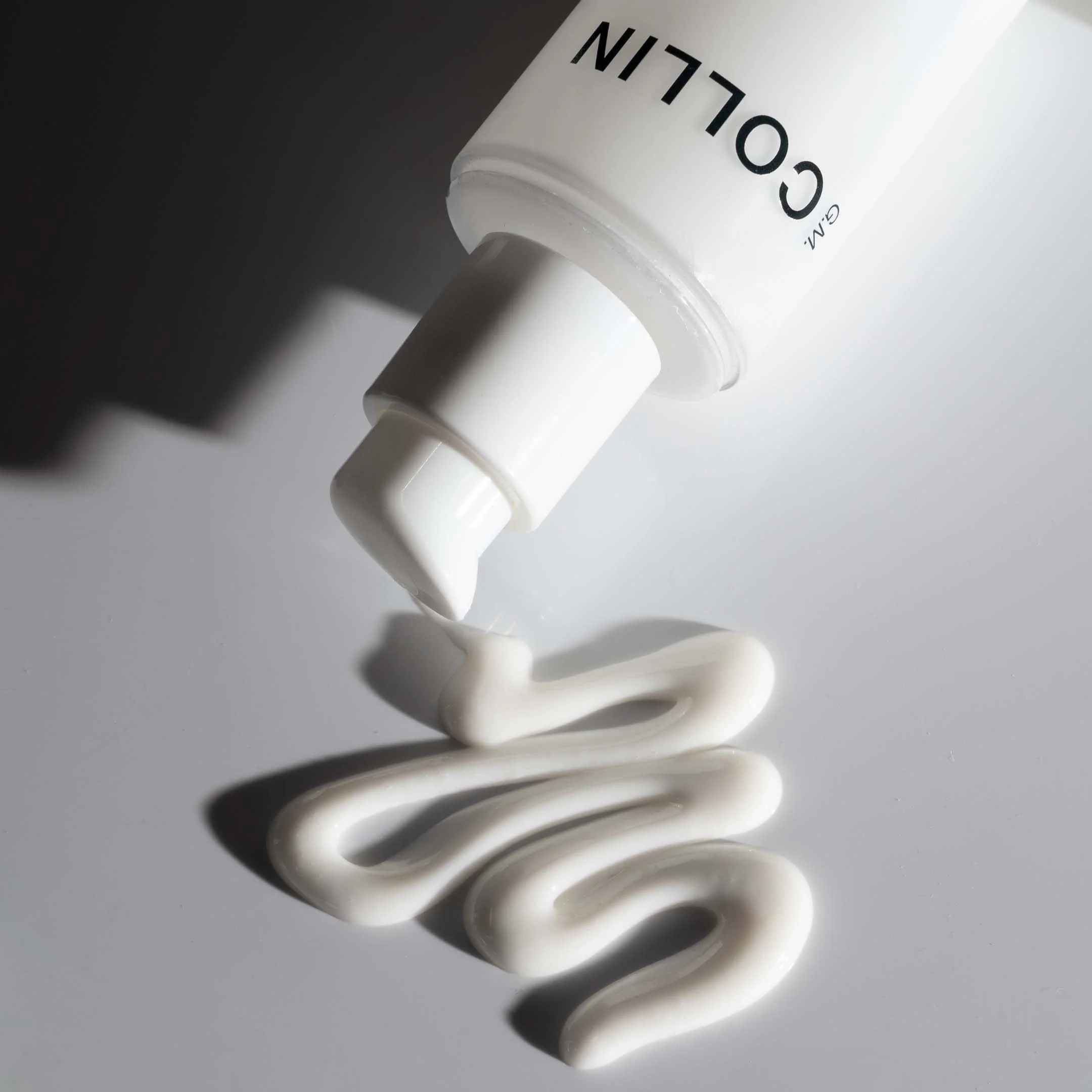 Hydramucine Cleansing Milk - Image 4
