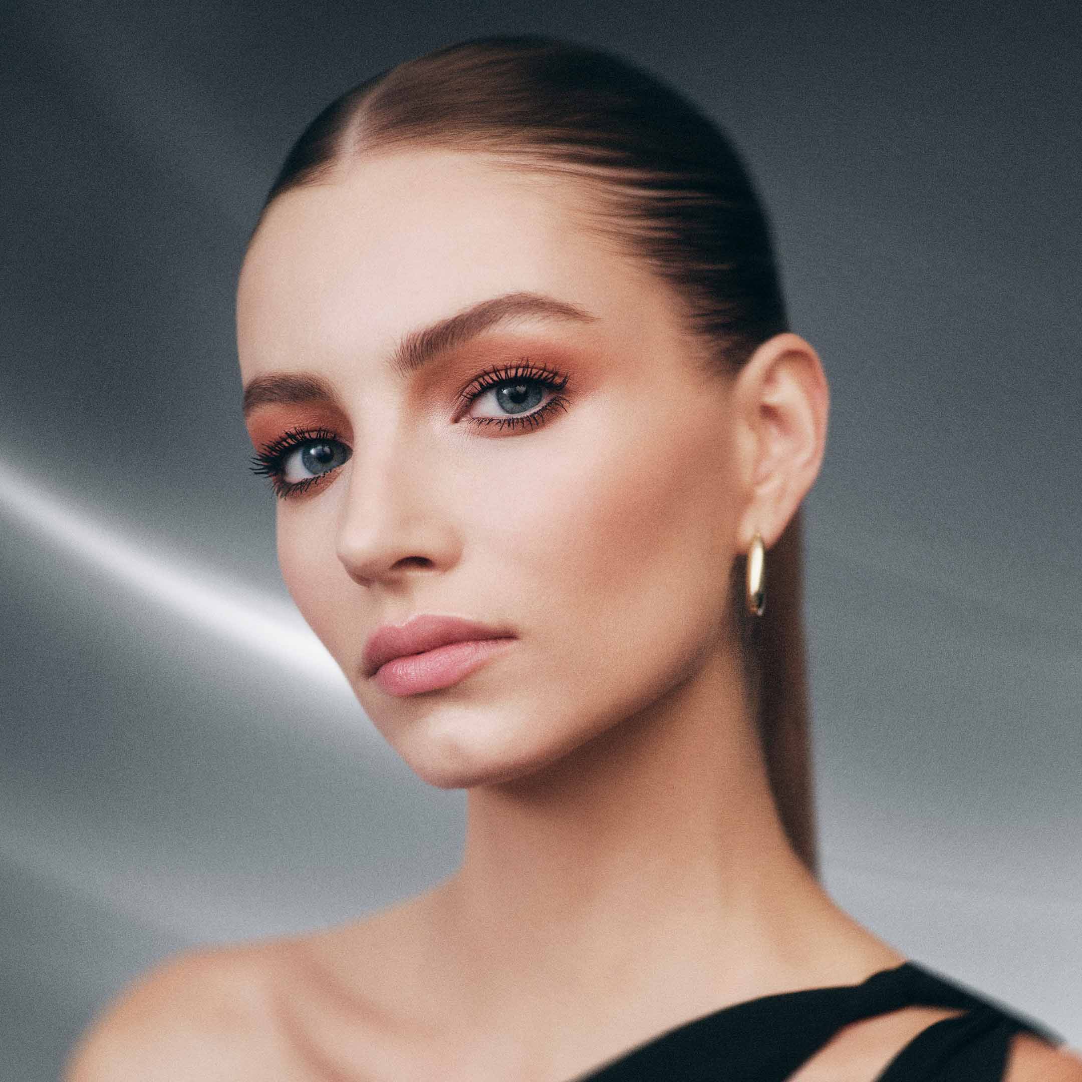 Hypnôse Eyeshadow Palette - Image 4