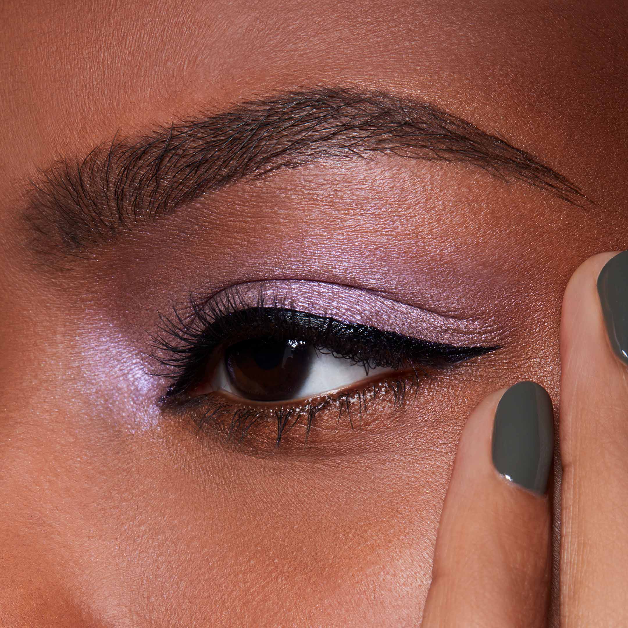 In Extreme Dimension Eye Shadow - Image 5