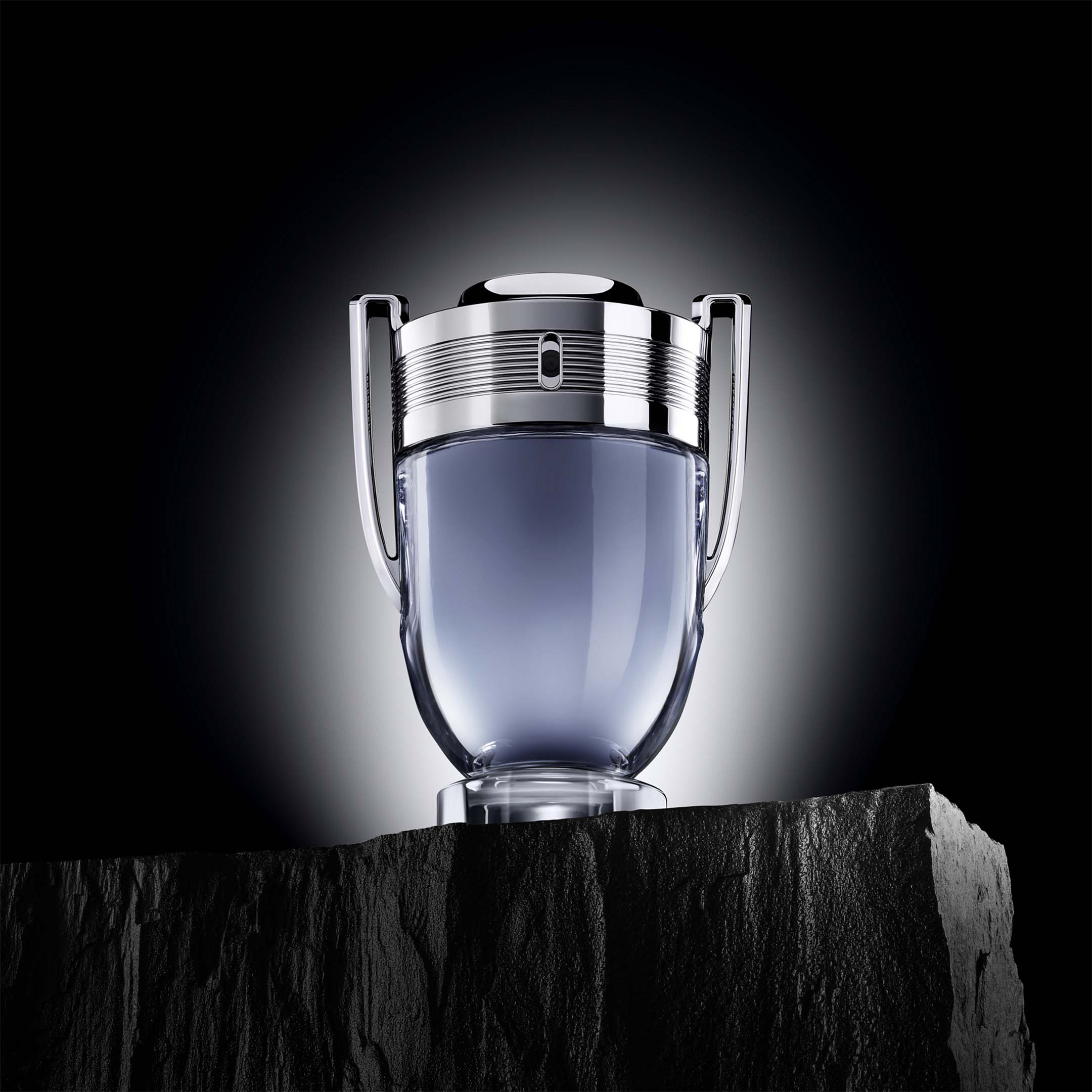 Invictus Eau De Toilette Spray 100 Ml - Image 6
