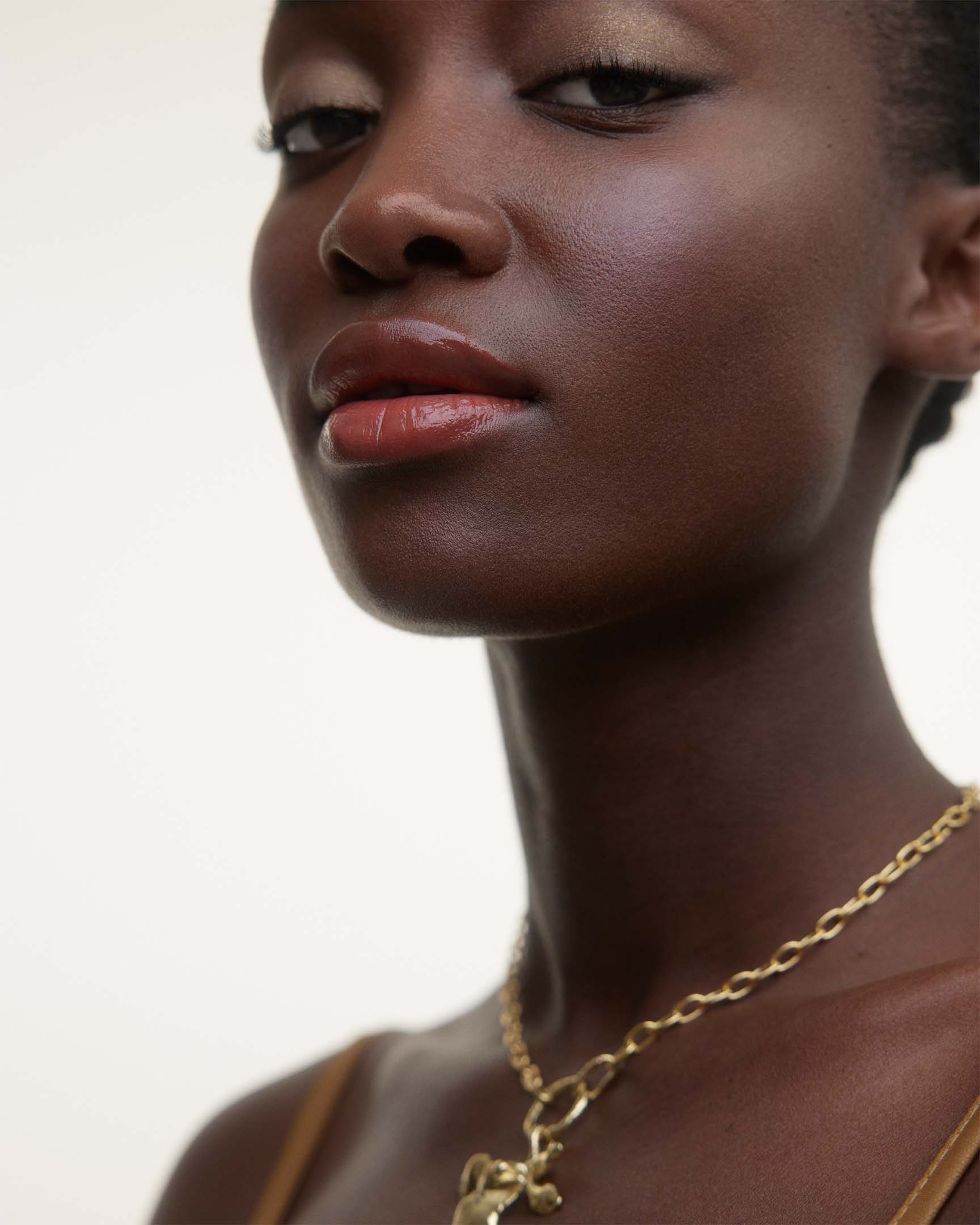 La Laque Tinted Lip Oil - Image 3