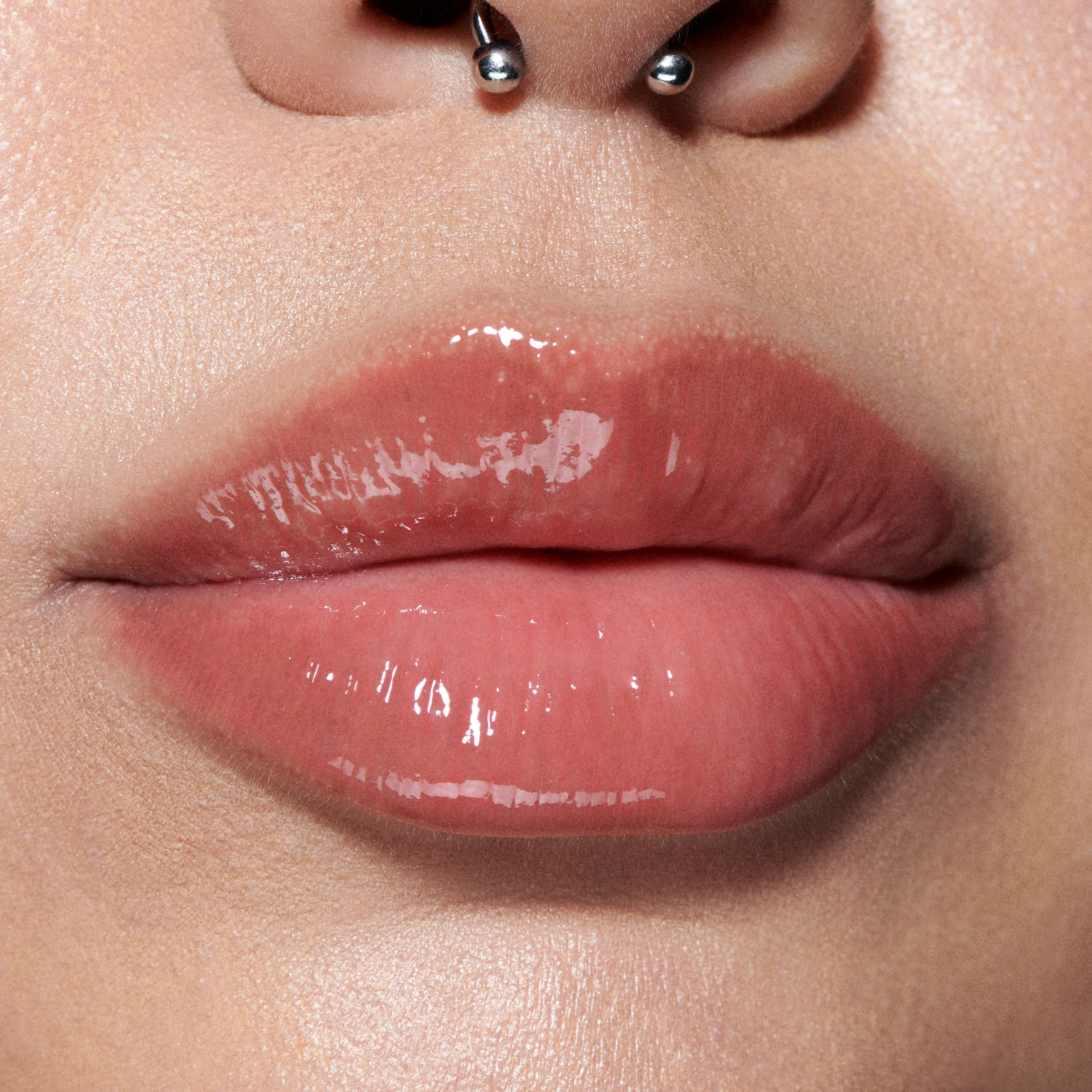 LIPGLASS AIR NON-STICKY GLOSS SPRITZ - Image 4