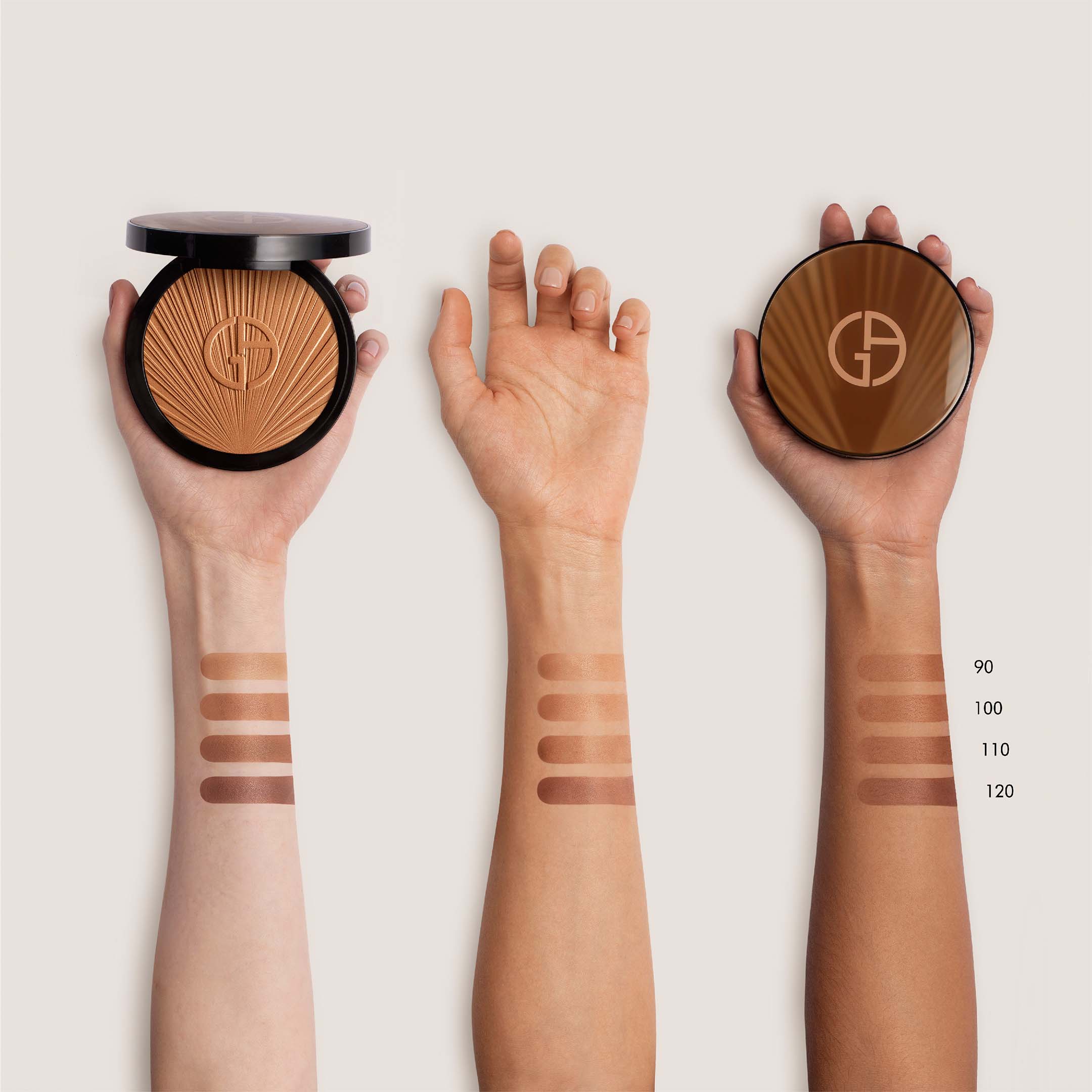 Luminous Silk Sunlit Creamy Bronzing Powder - Image 3