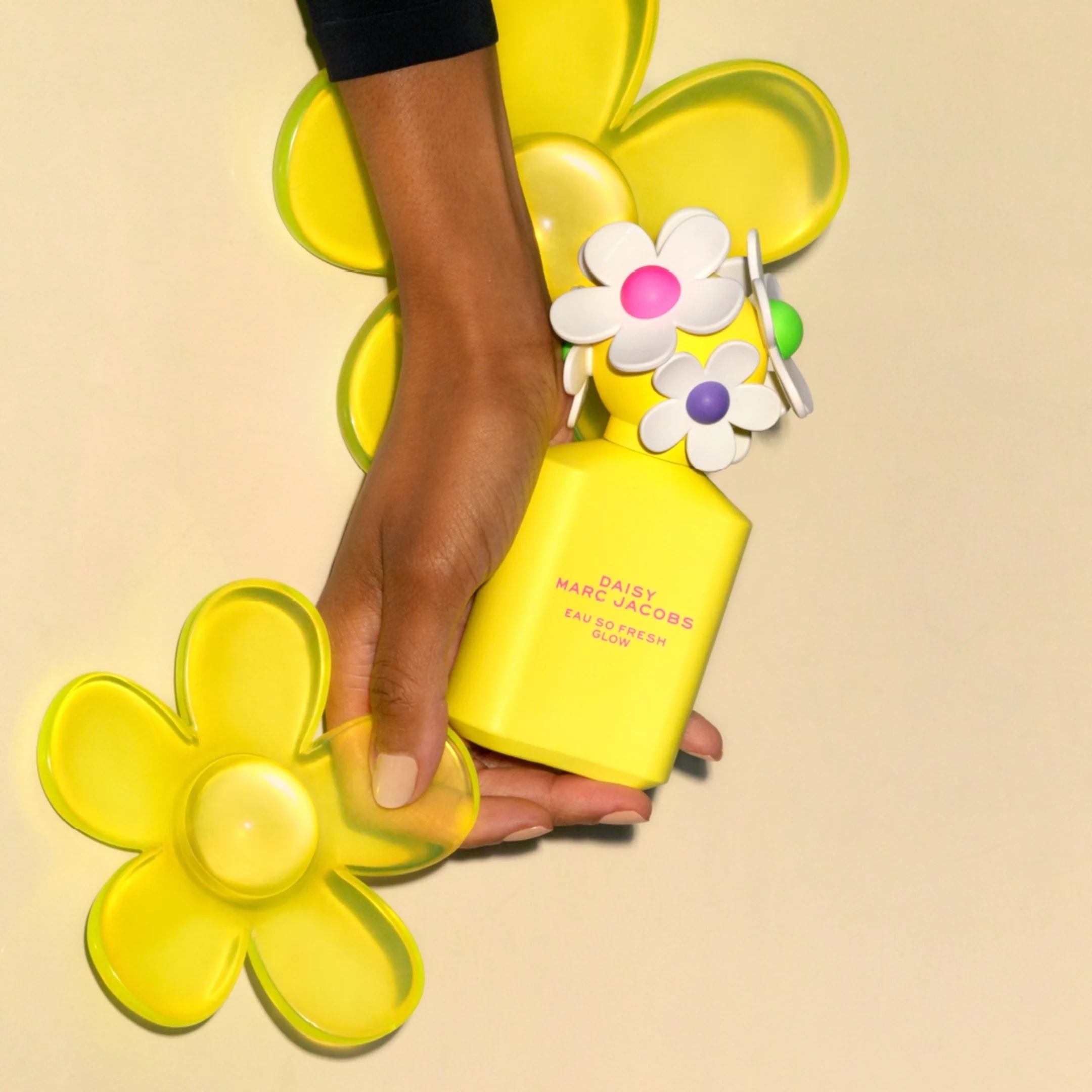 Marc Jacobs Daisy Eau So Fresh Glow Limited Edition Eau de Toilette for Women 75ml (2.5oz) - Image 3