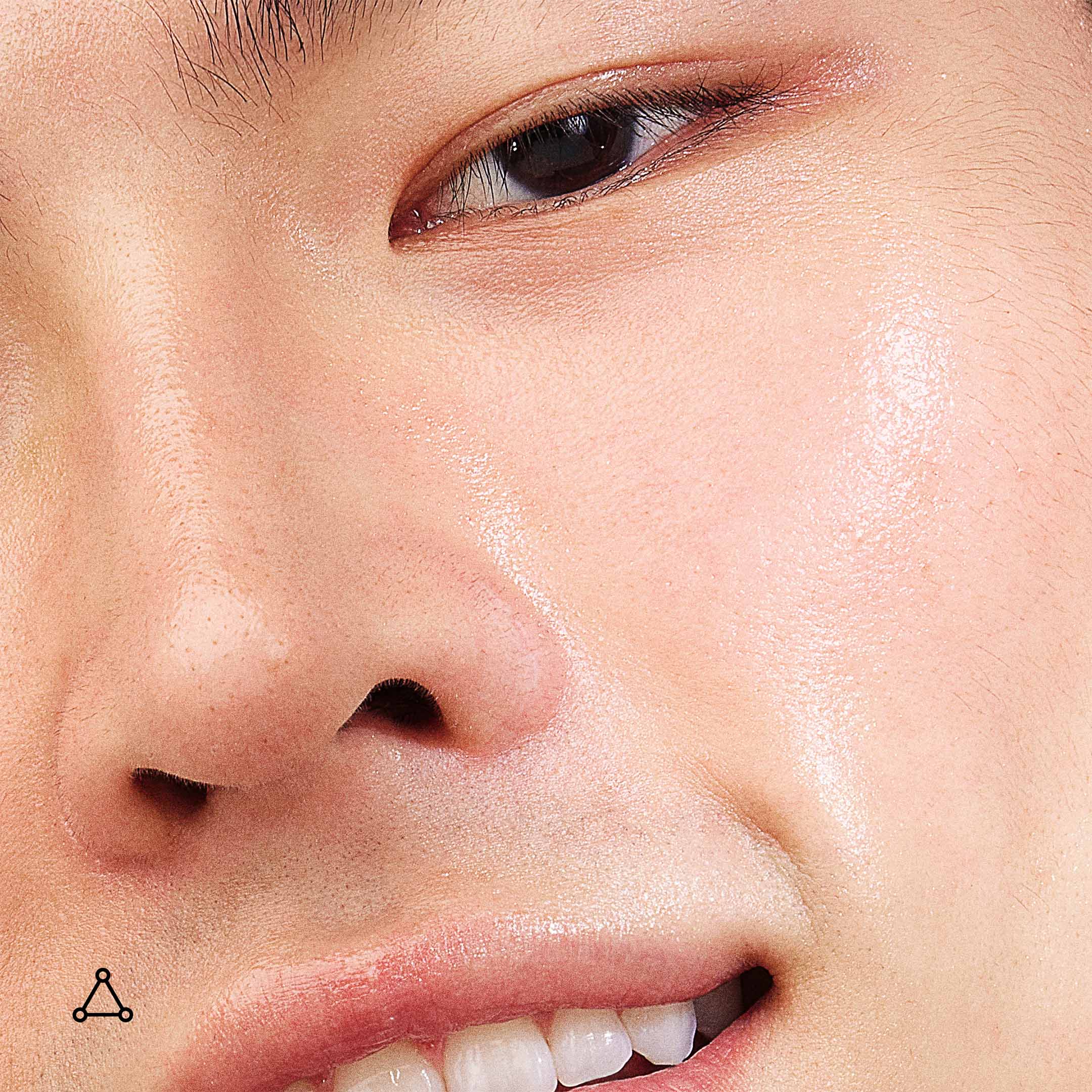 Multi Acids & Retinoid Brightening Sleeping Facial - Image 4
