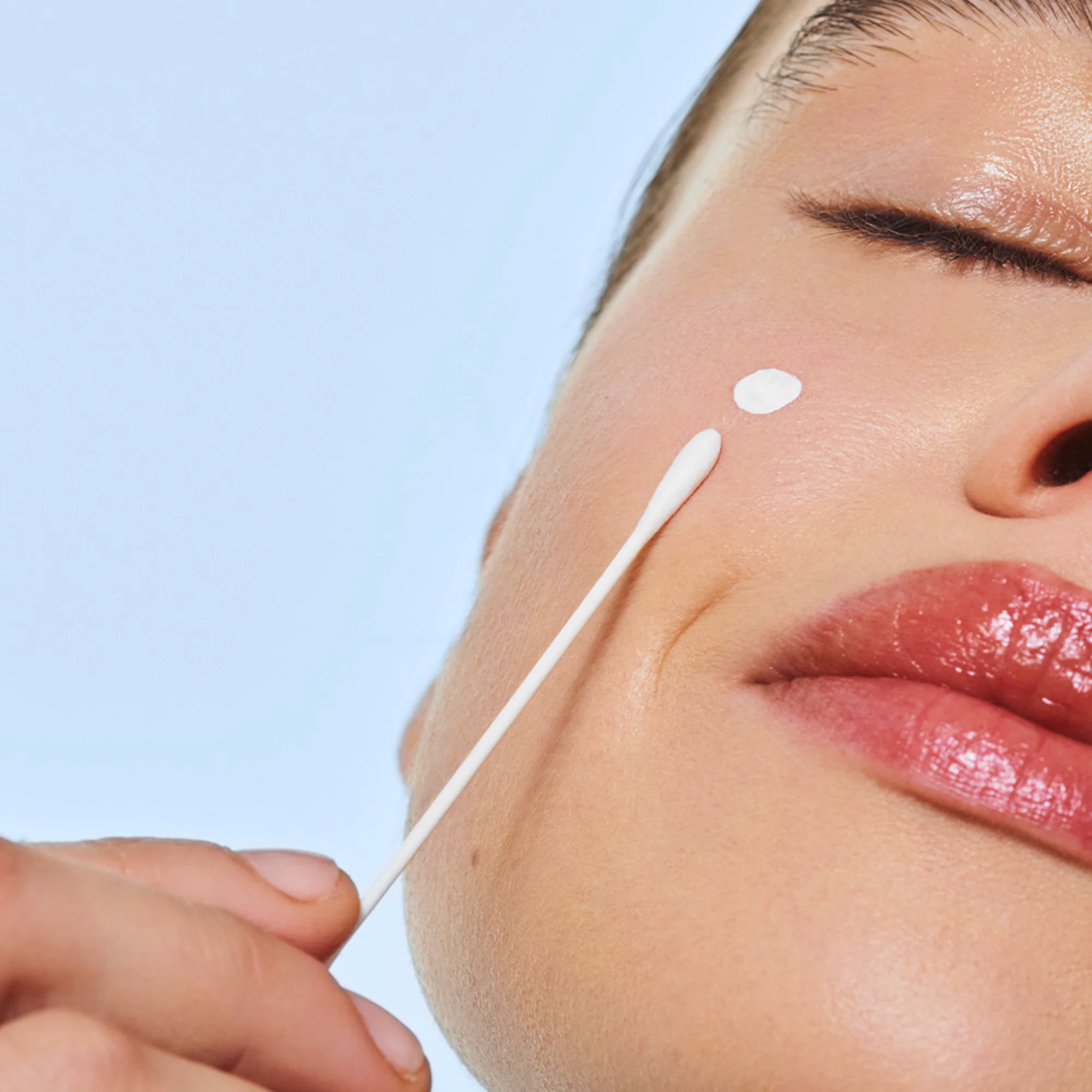 My Clarins PURE-RESET targeted blemish lotion - Image 3