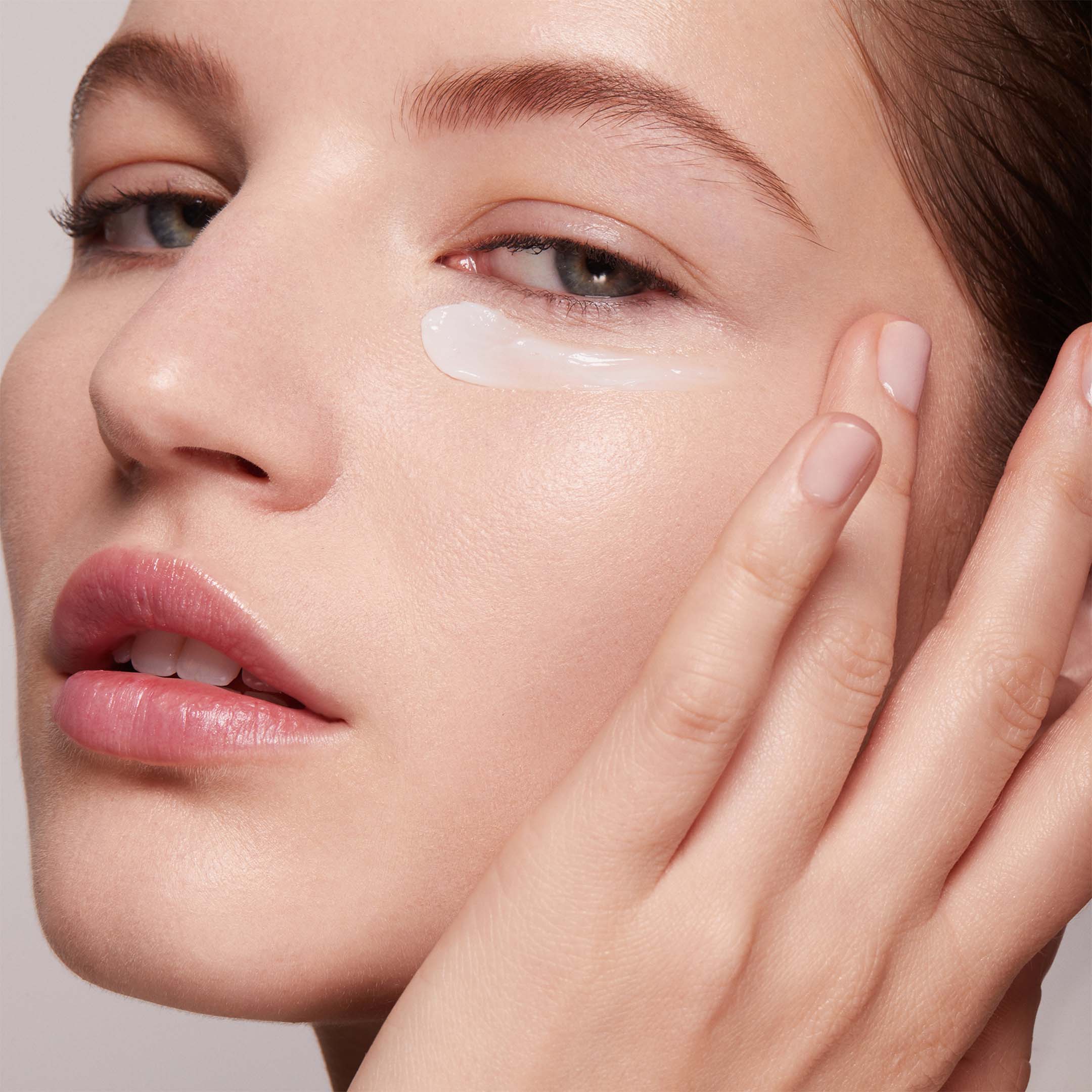 Narsskin Light Reflecting Eye & Lash Gel - Image 5