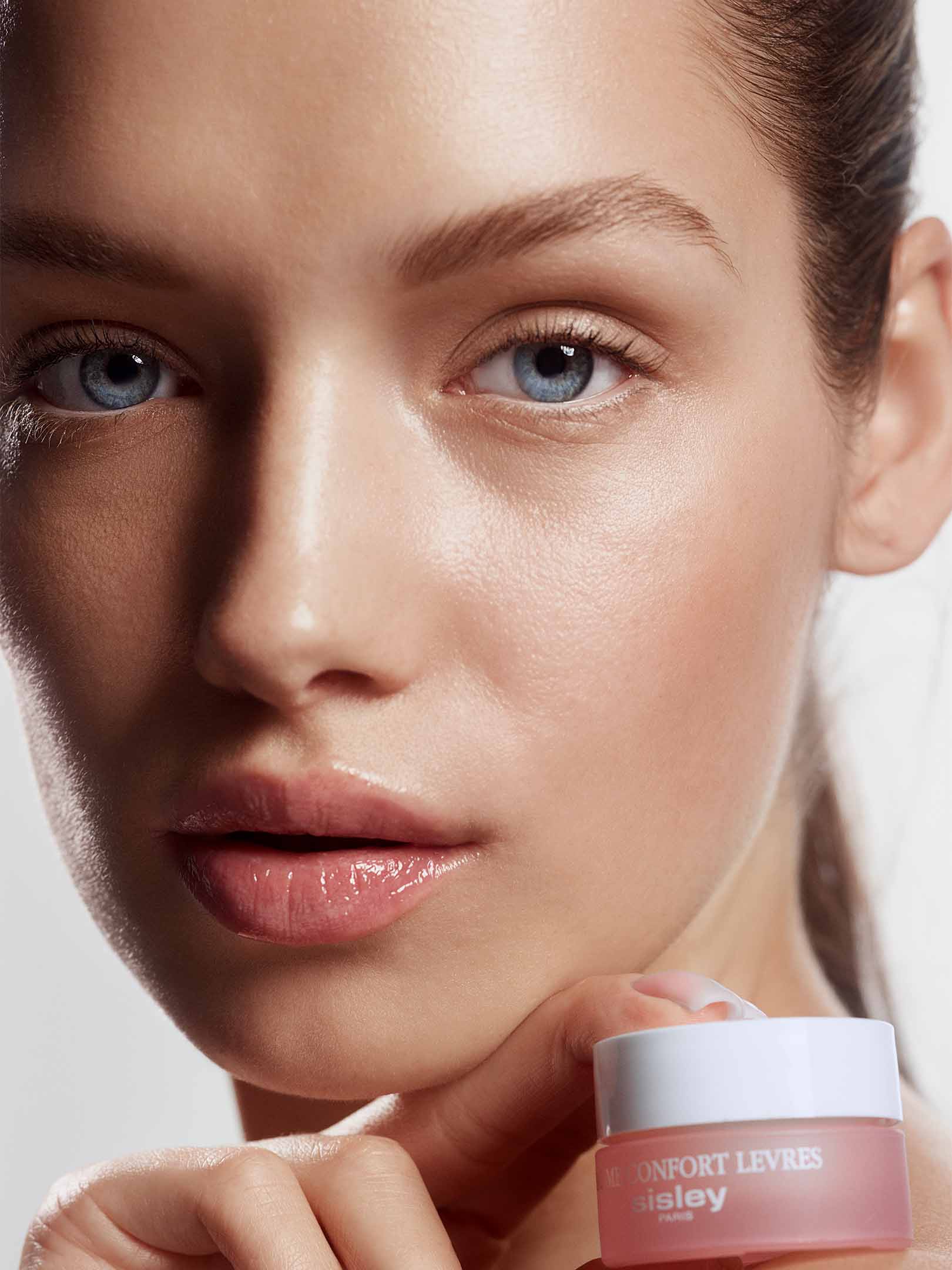 Nutritive Lip Balm - Image 4