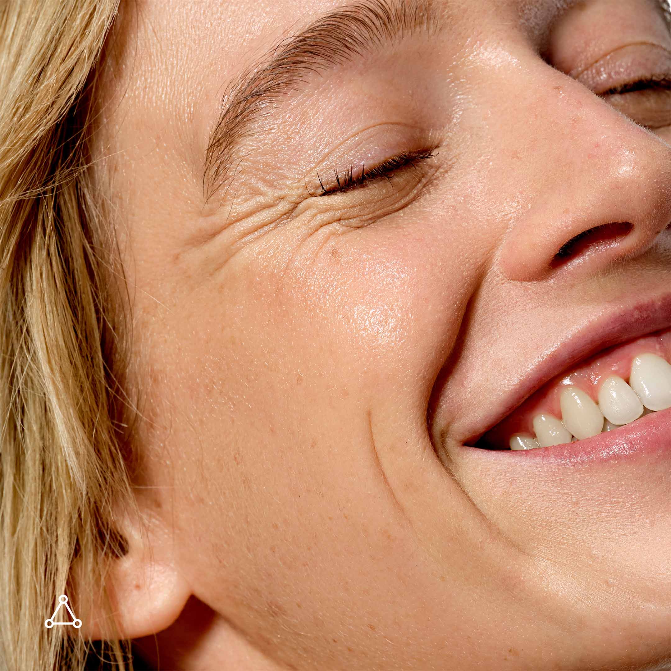 Peptides & Antioxidants Advanced Firming Daily Treatment - Image 7