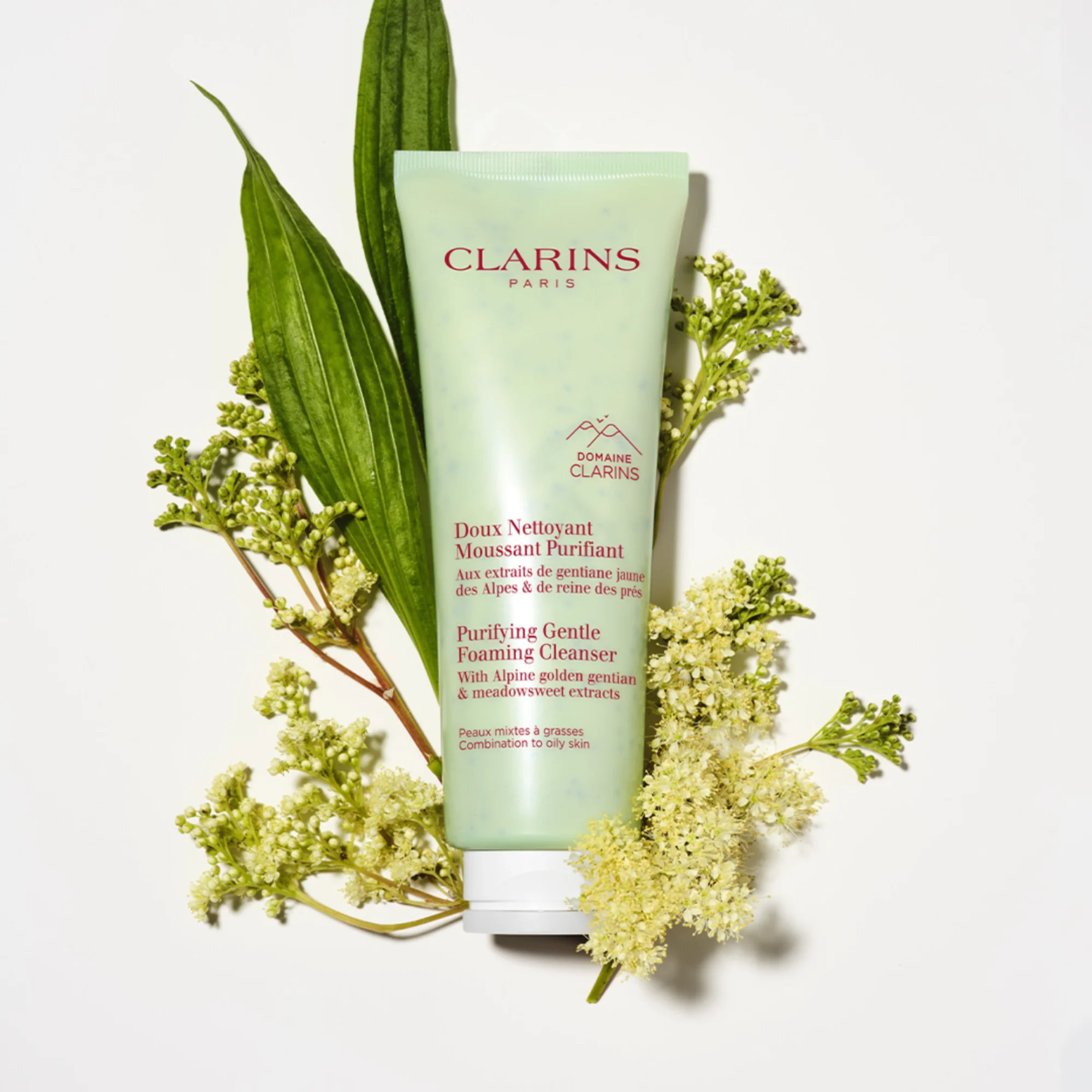 Purifying Gentle Foaming Cleanser - Image 3