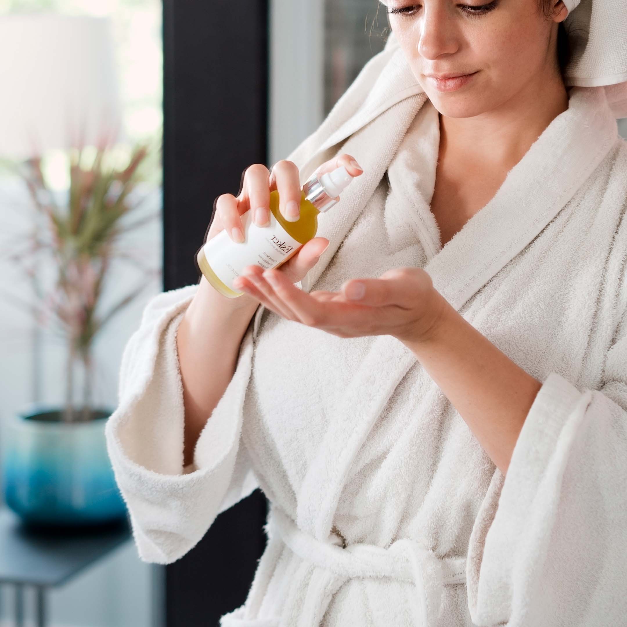 Restorative Body Oil - Image 5