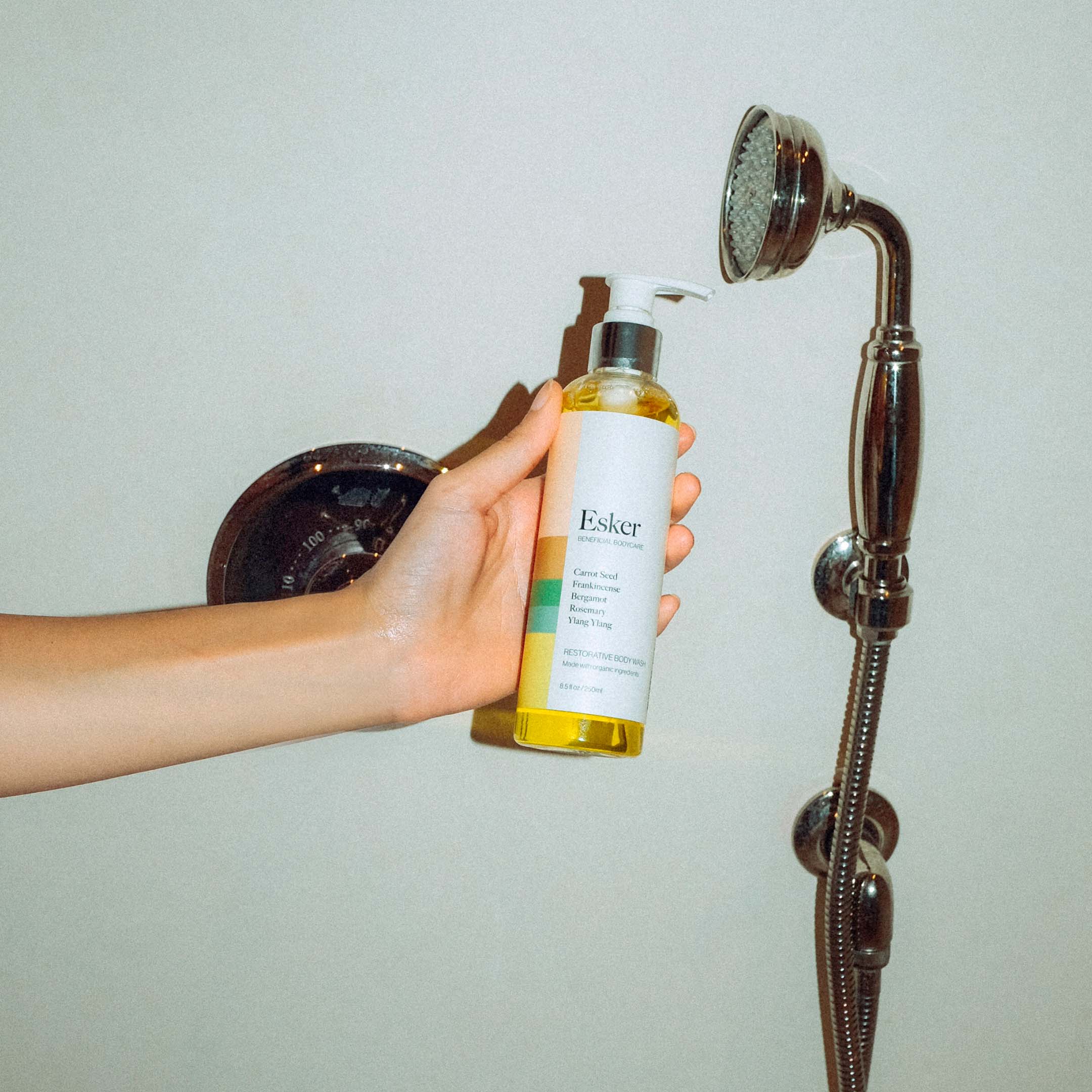 Restorative Body Wash - Image 4