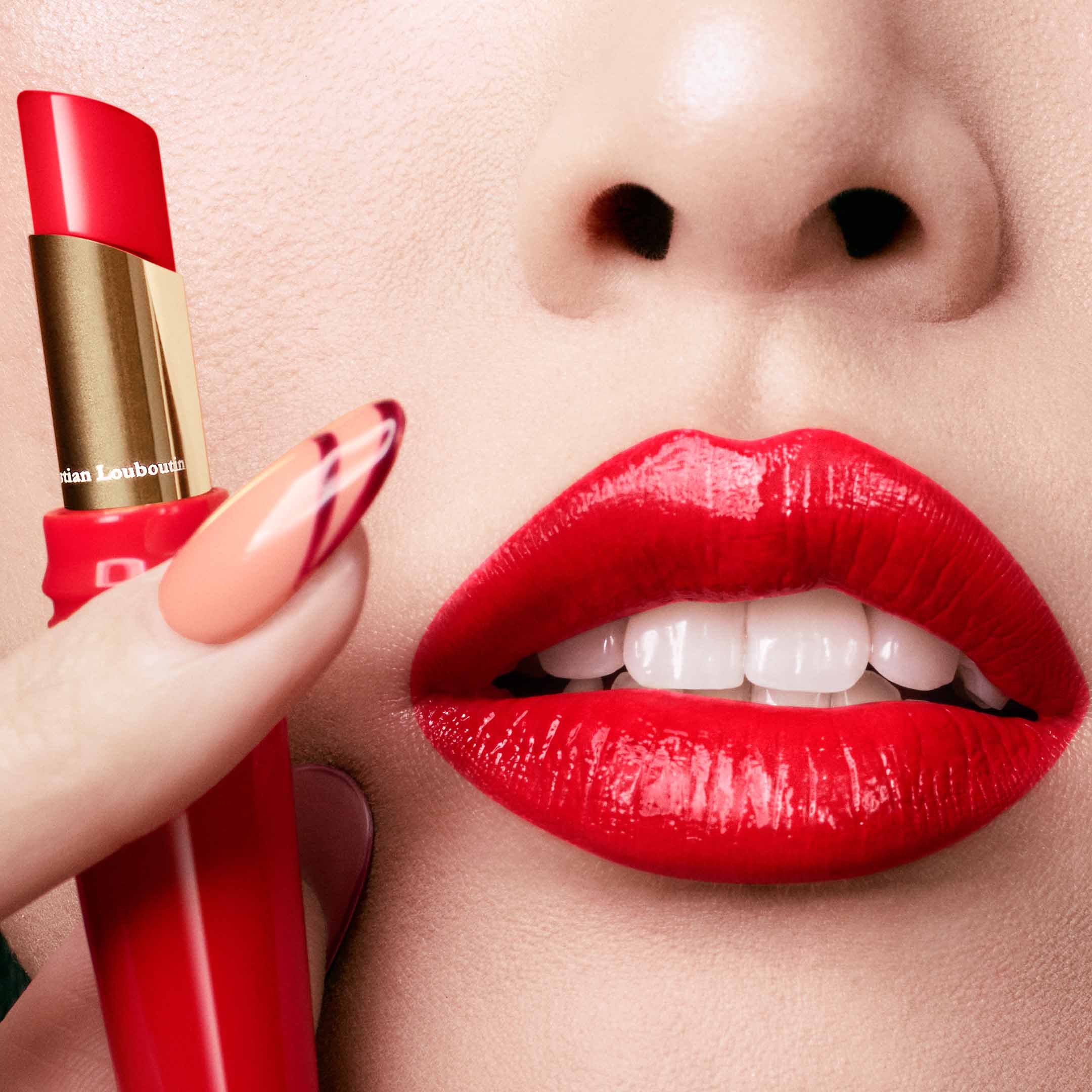 Rouge Stiletto Glossy Shine Lipstick - Image 6