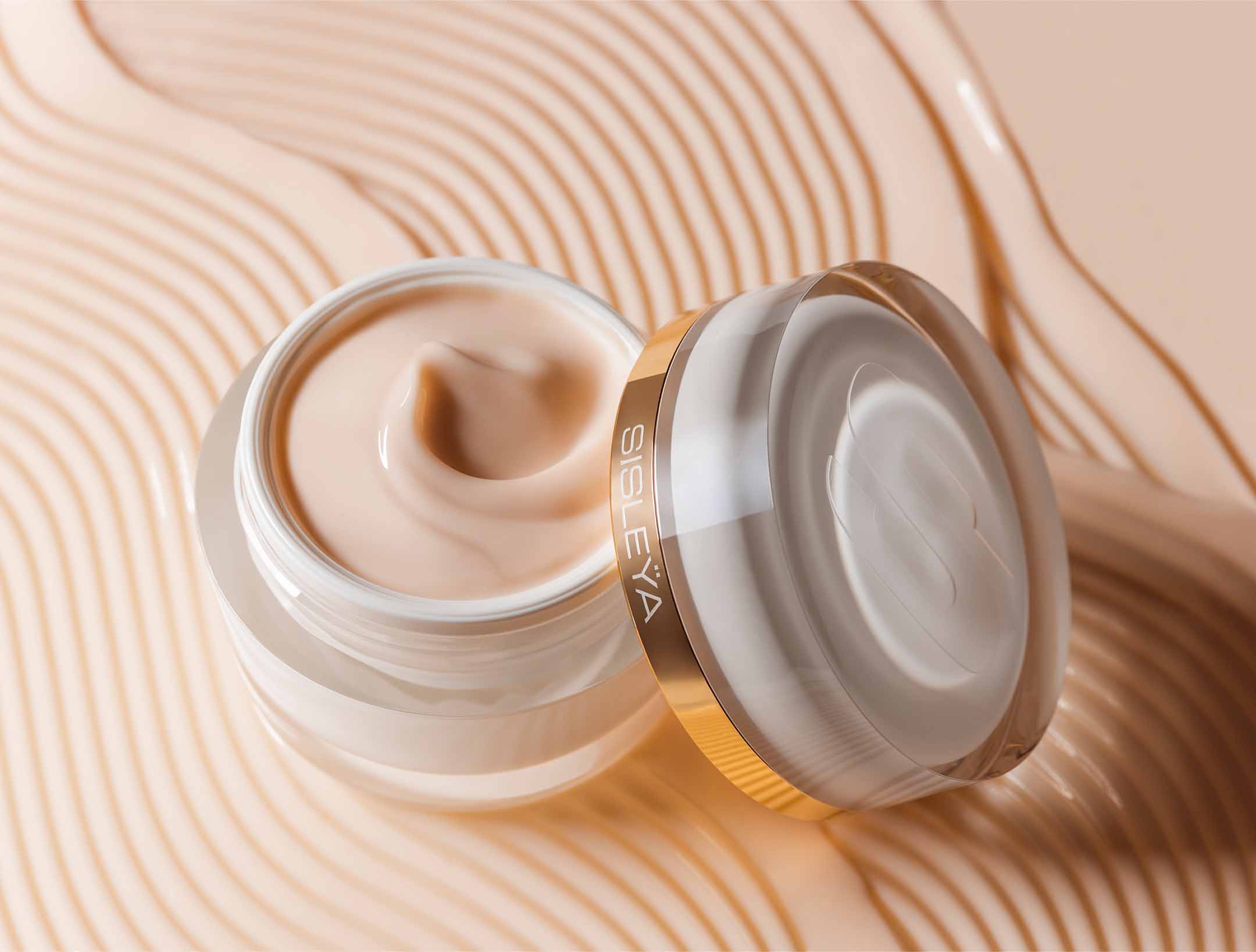 Sisleÿa L'Intégral Anti-Age Fresh Gel Cream - Image 8