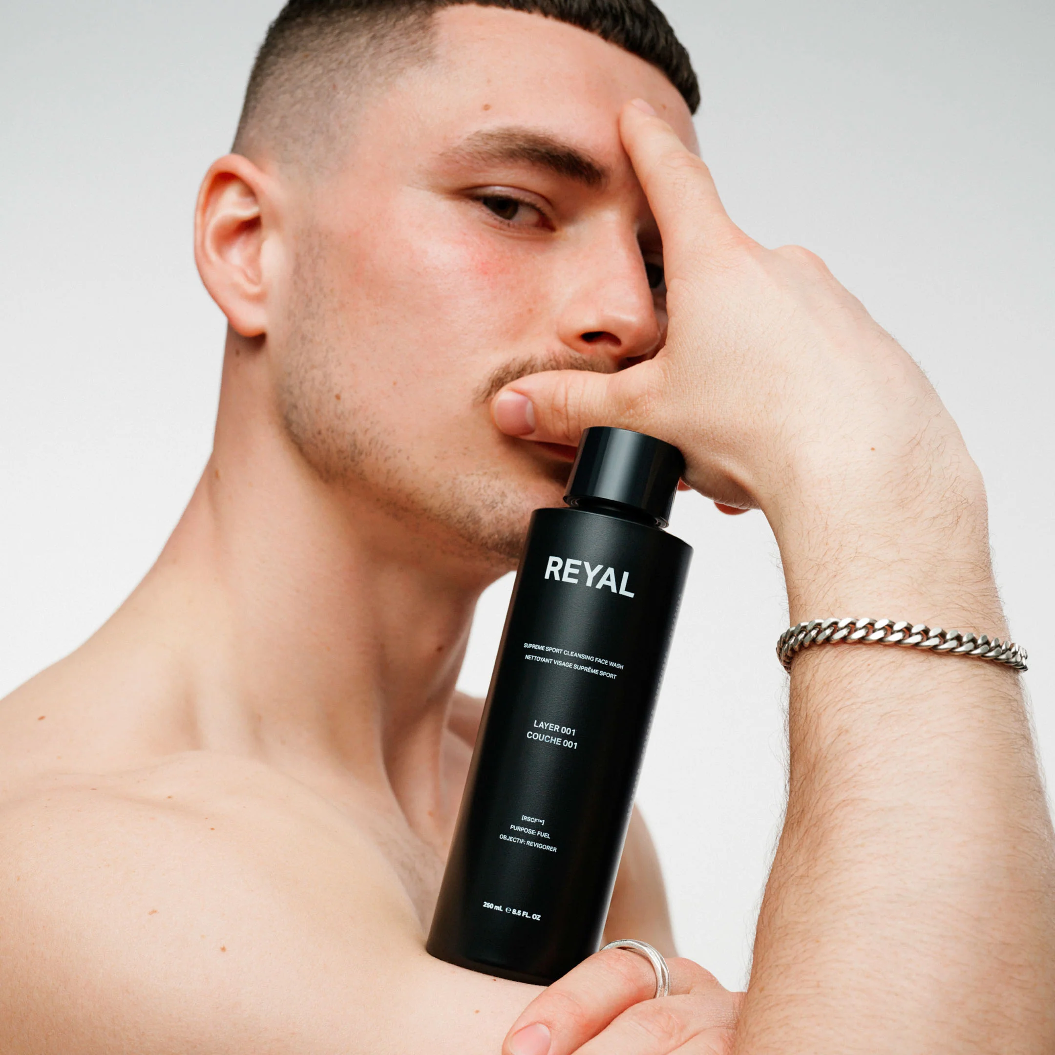 Supreme Sport Cleansing Face Wash With Antioxidants For Men - Image 2