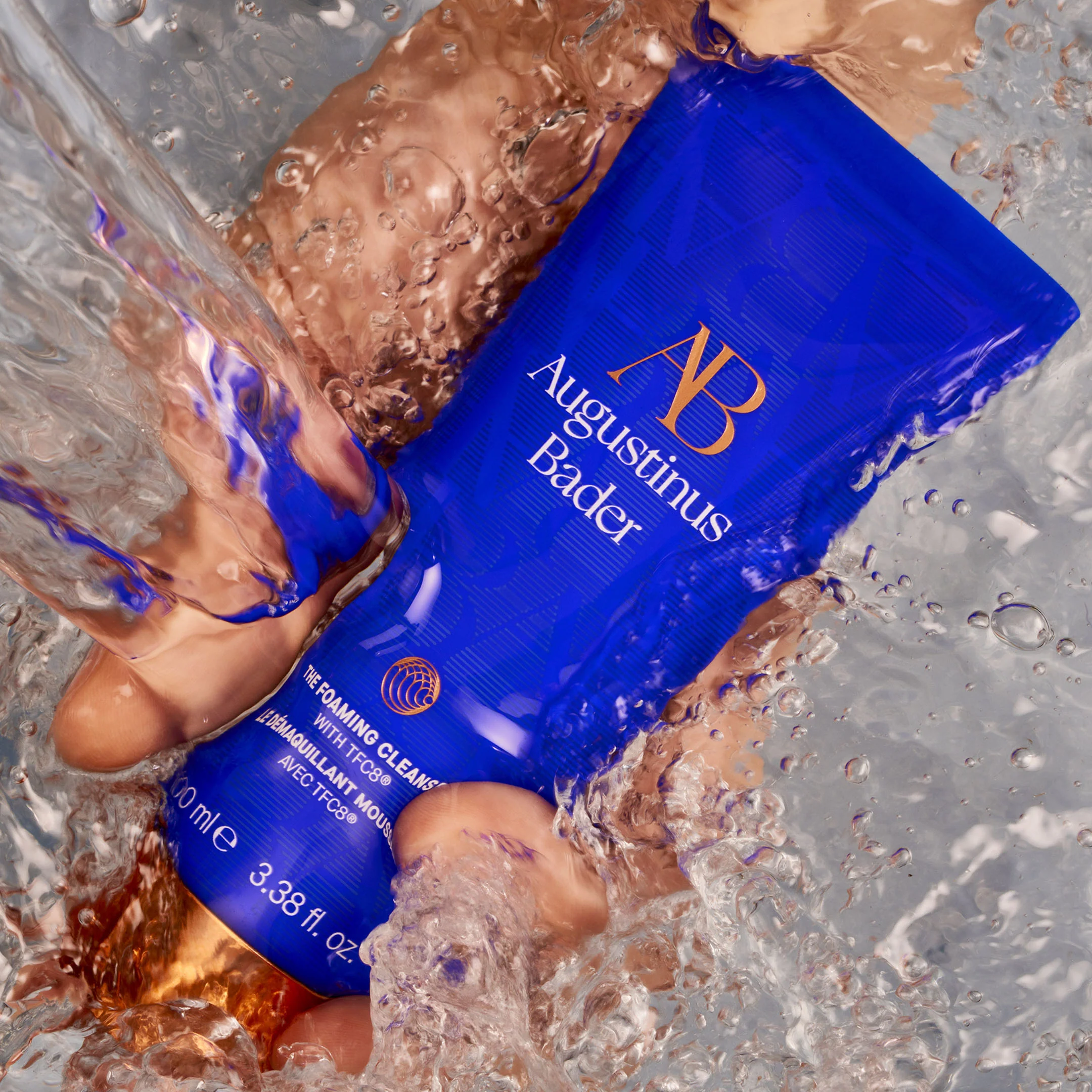 The Foaming Cleanser - Image 4