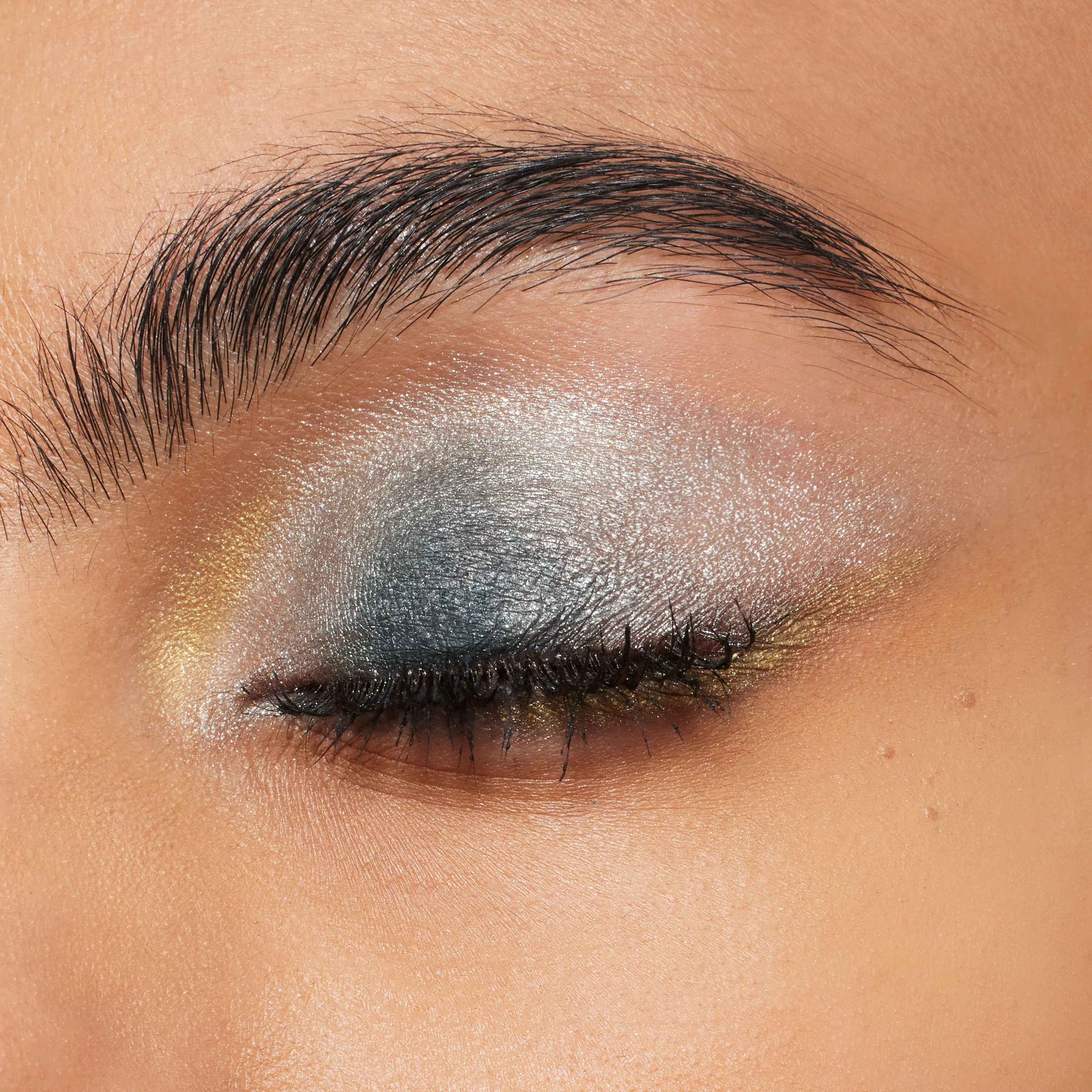 Treasured Eye Shadow Palette X6 All The Riches - Image 3