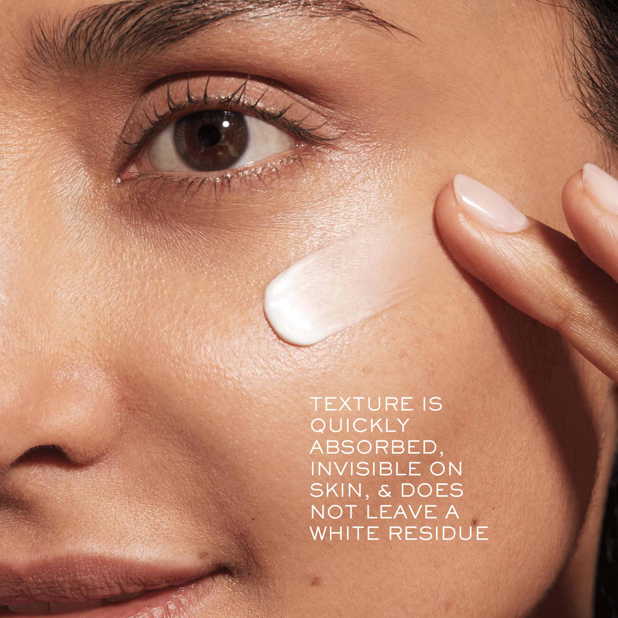 UV Expert Aquagel Defense Face Primer & Moisturizer With SPF 50 - Image 2
