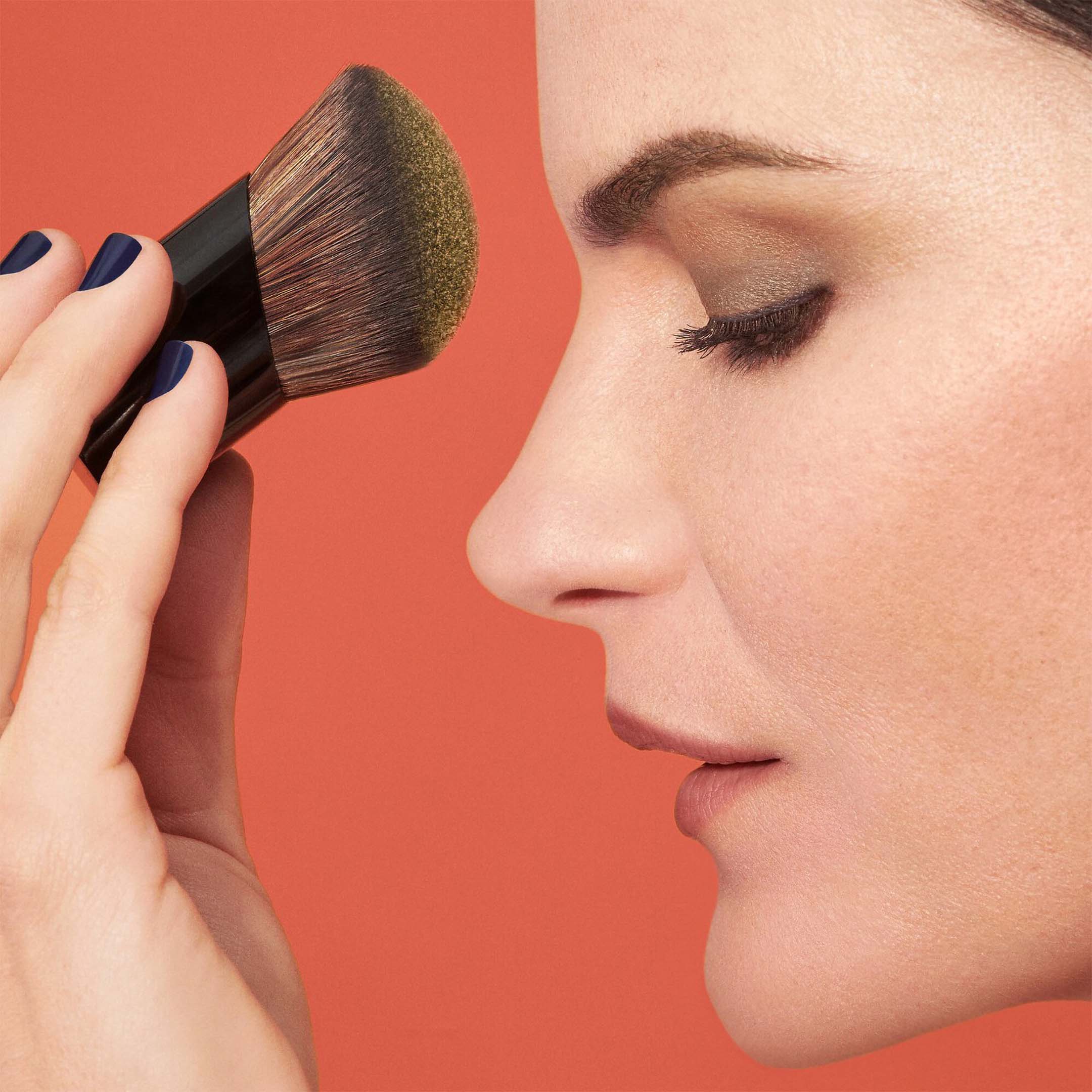Vitamin Enriched Pressed Powder - Image 5