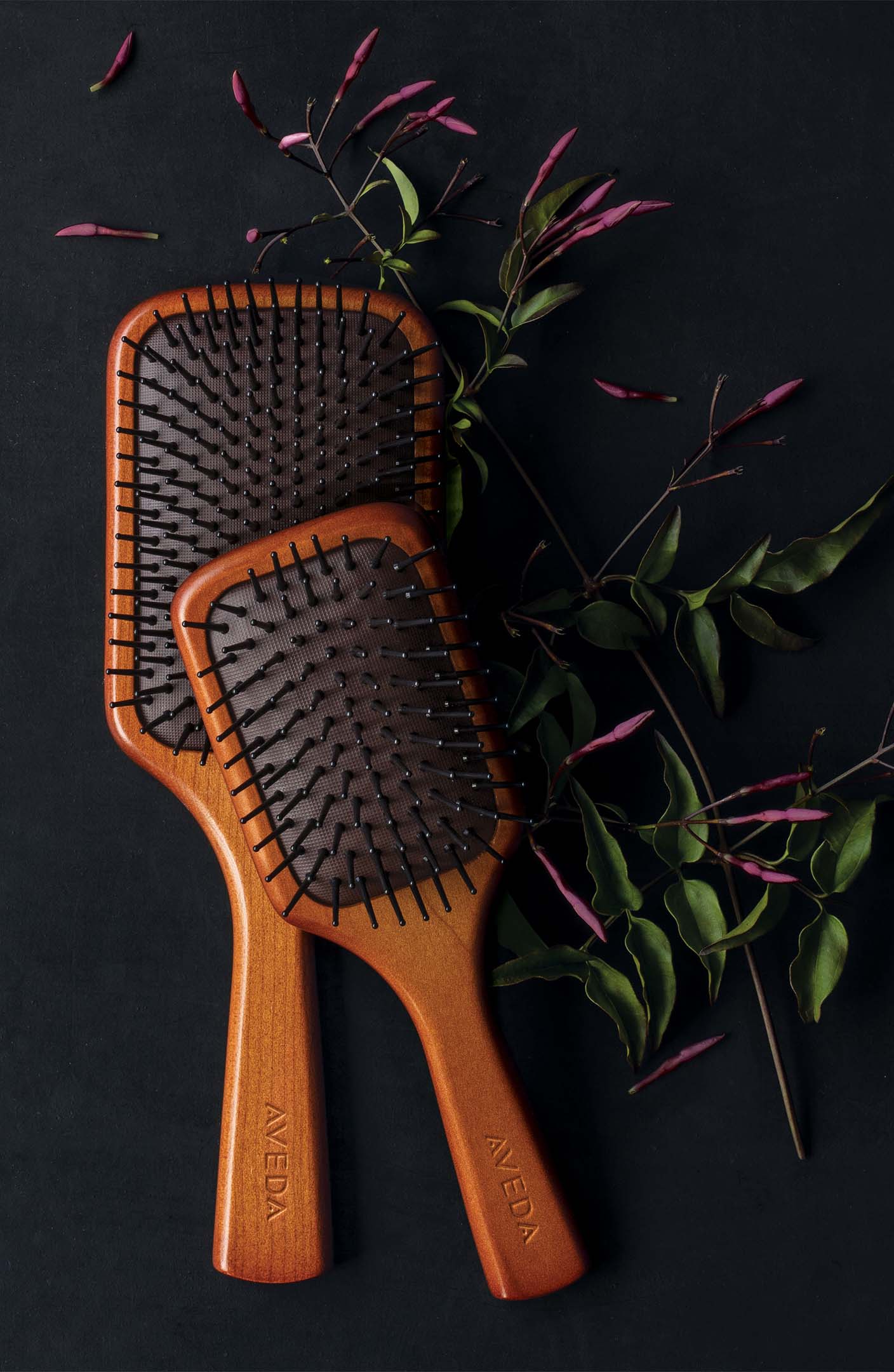 Wooden Paddle Brush - Image 4